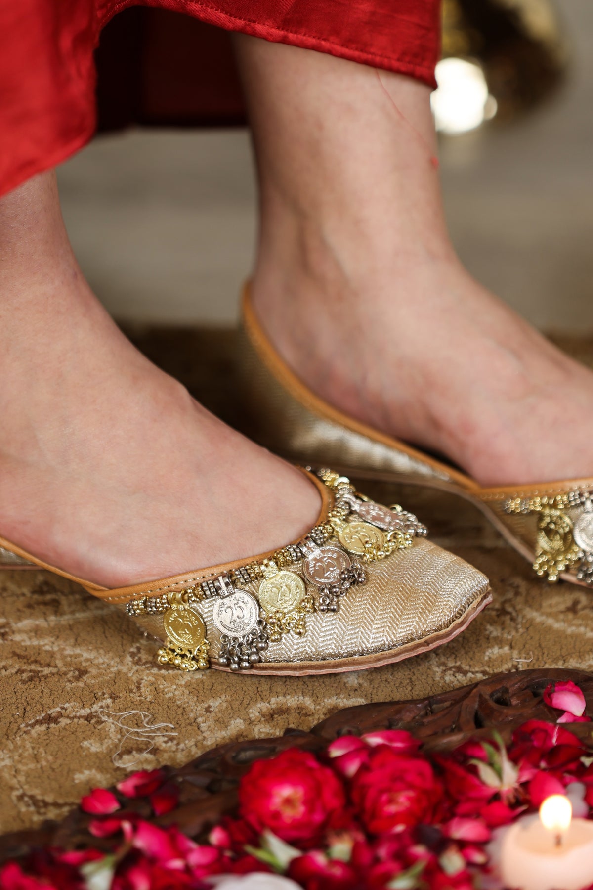 Anuki Gold Flats image 1
