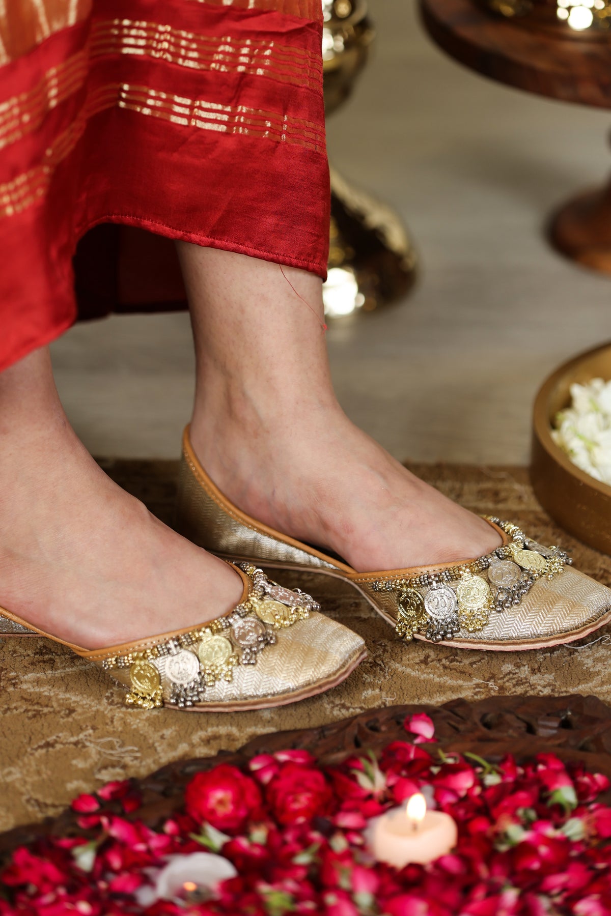 Anuki Gold Flats image 2