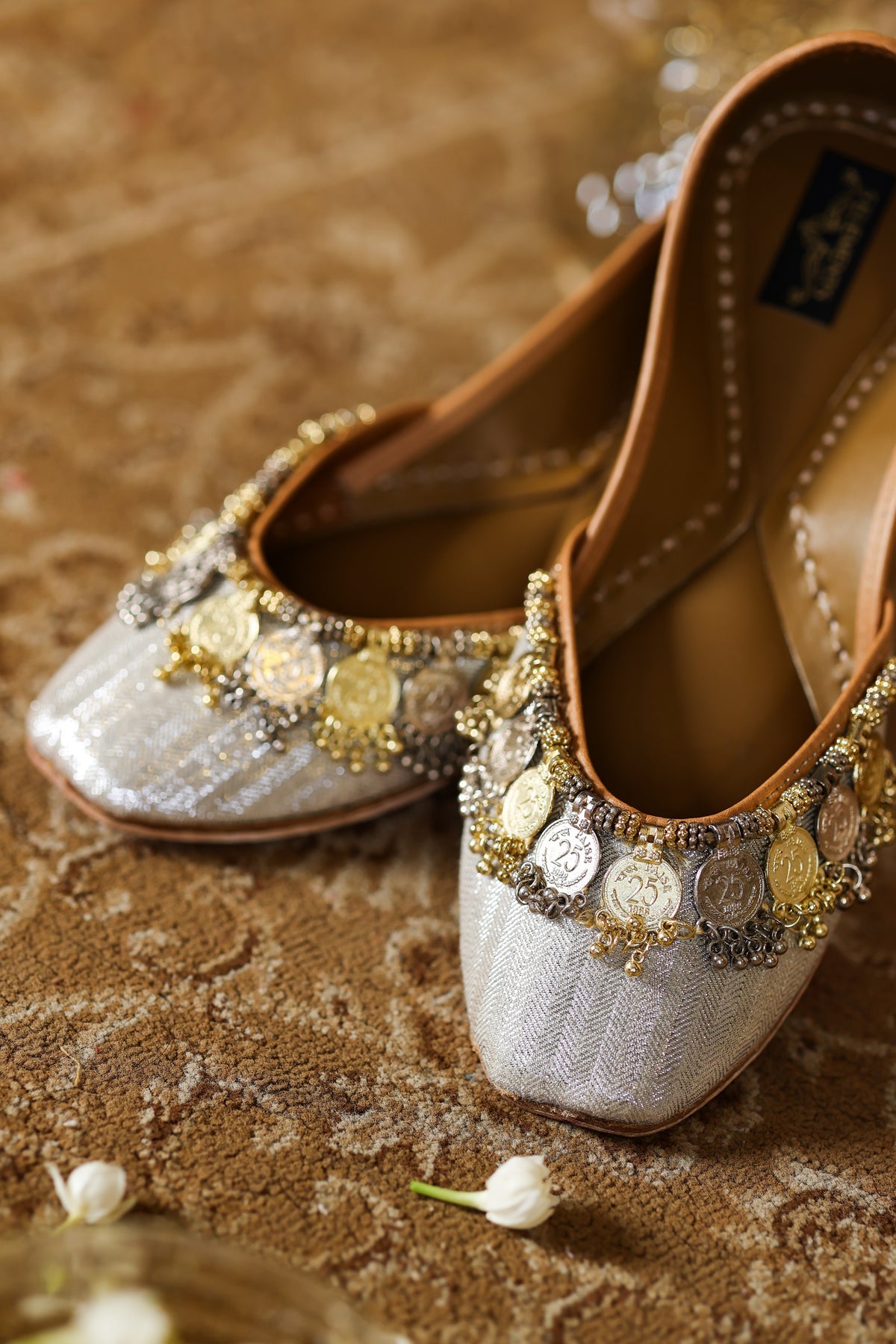 Anuki Silver Flats image 3