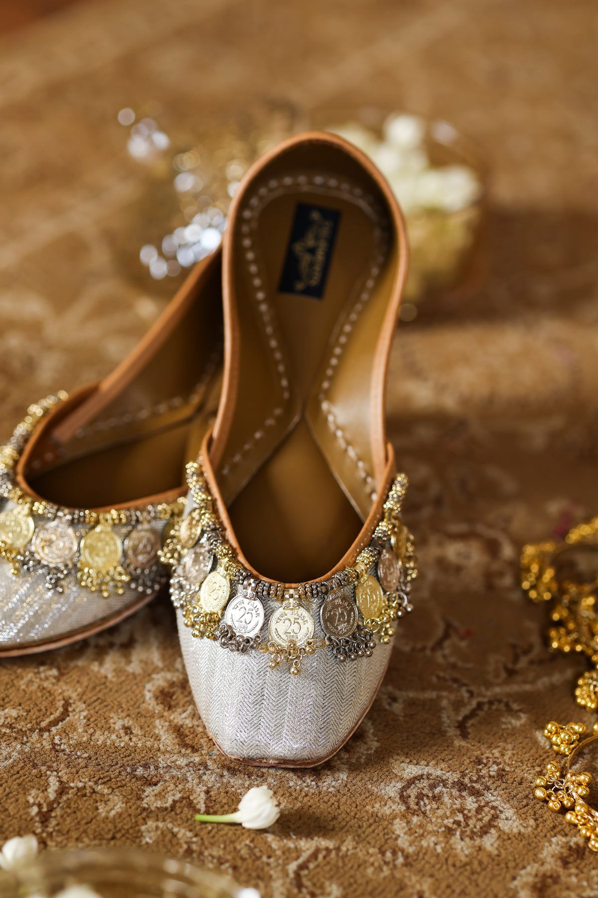 Anuki Silver Flats image 4