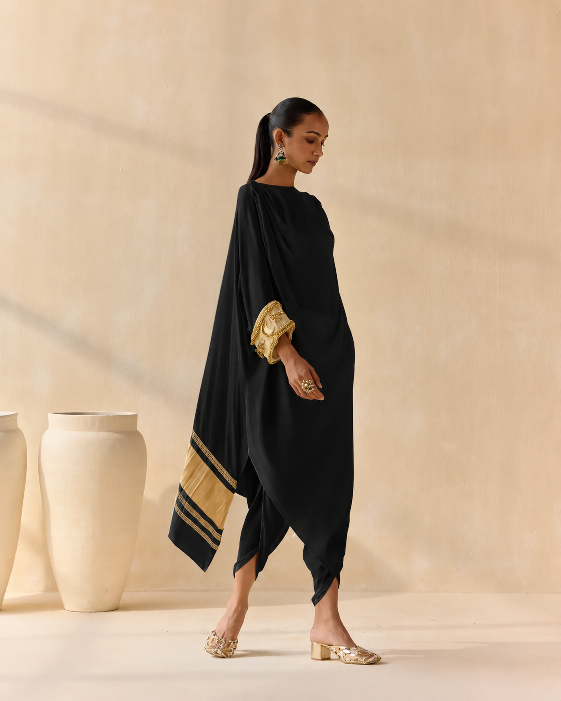 Noor Shwet Draped Set - Black