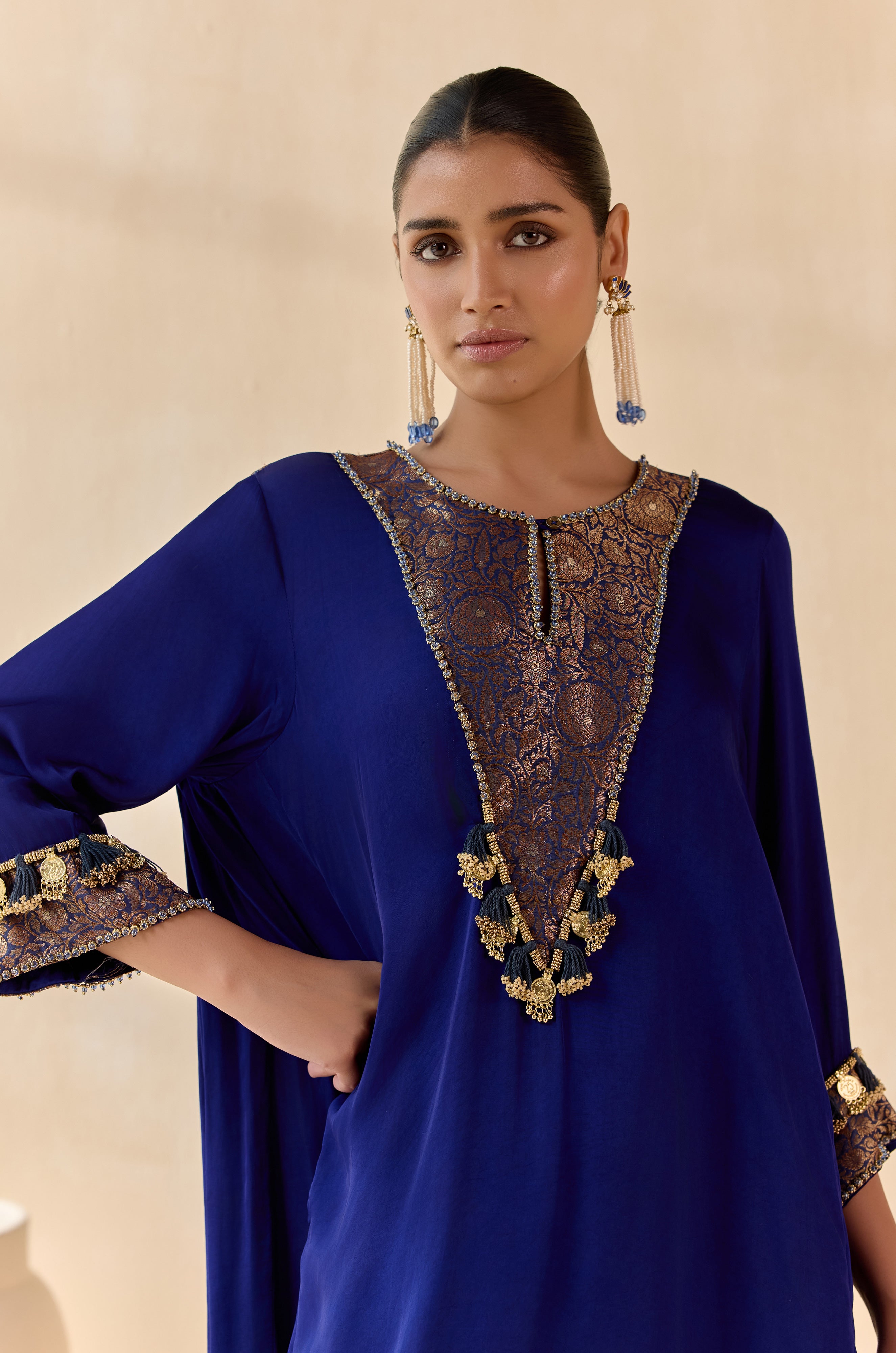 Neelika (Kaftan)