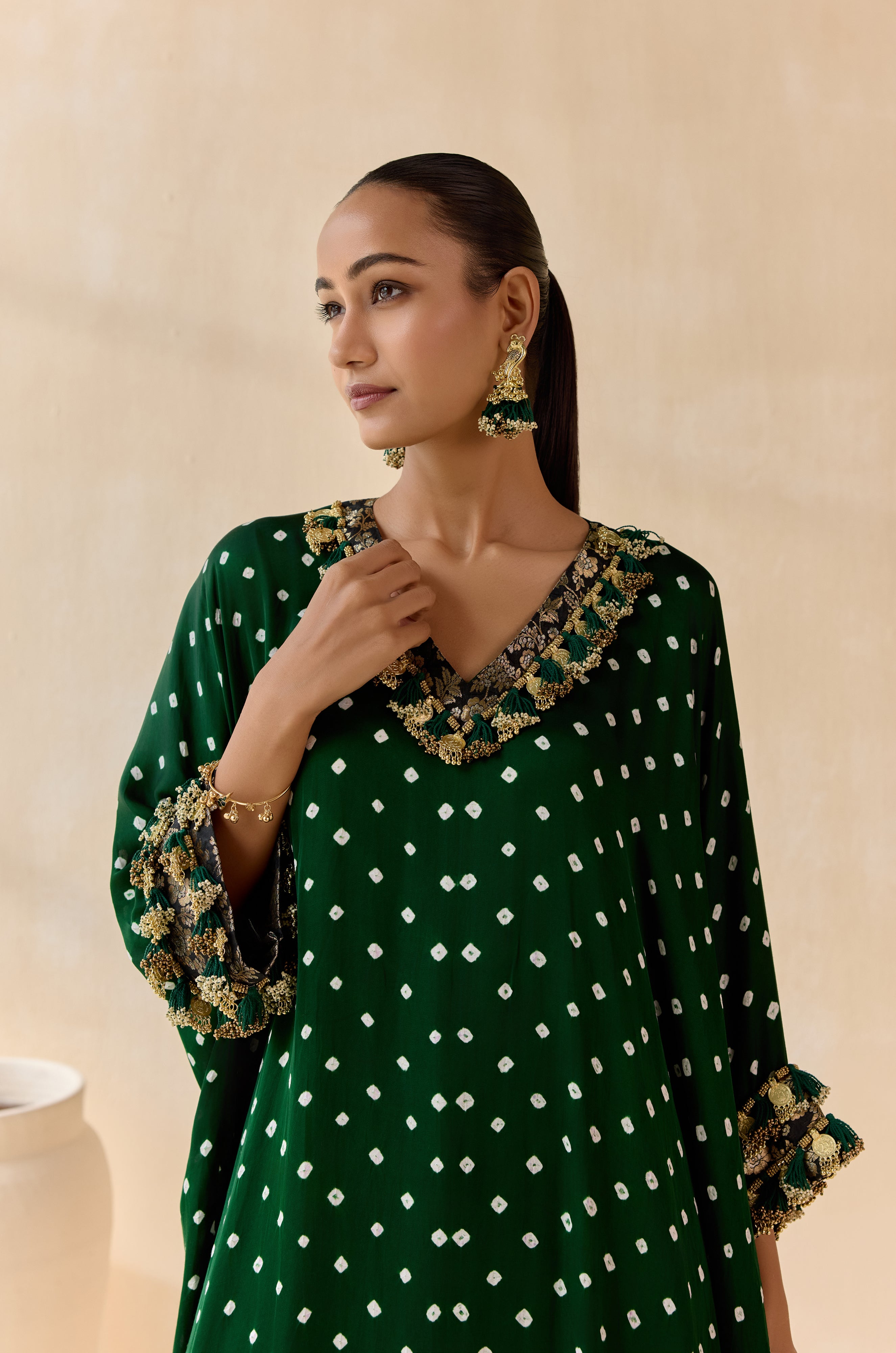 Daksha - Green (Kaftan)
