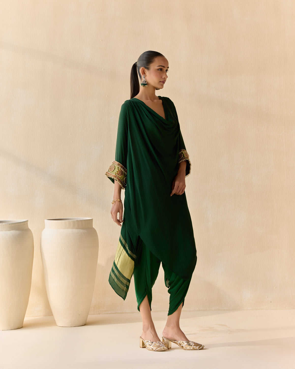 haritara kaftan set - detail view 2