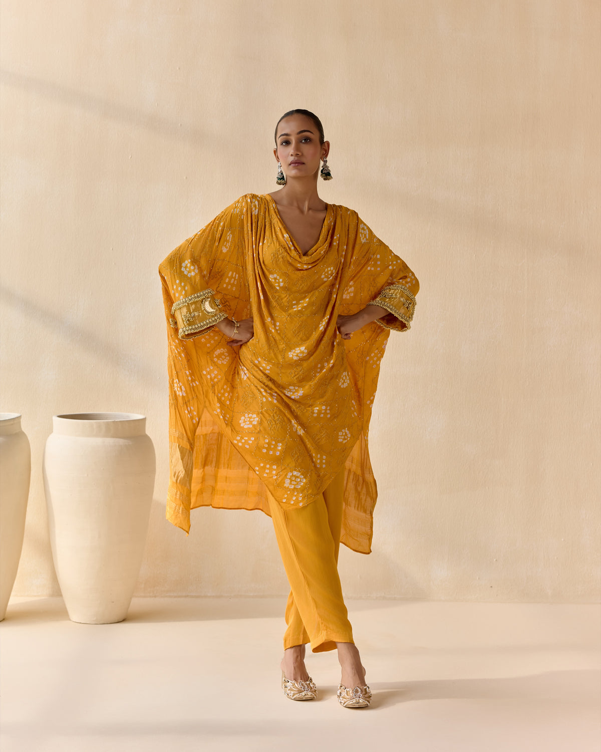ambarika kaftan set - front view