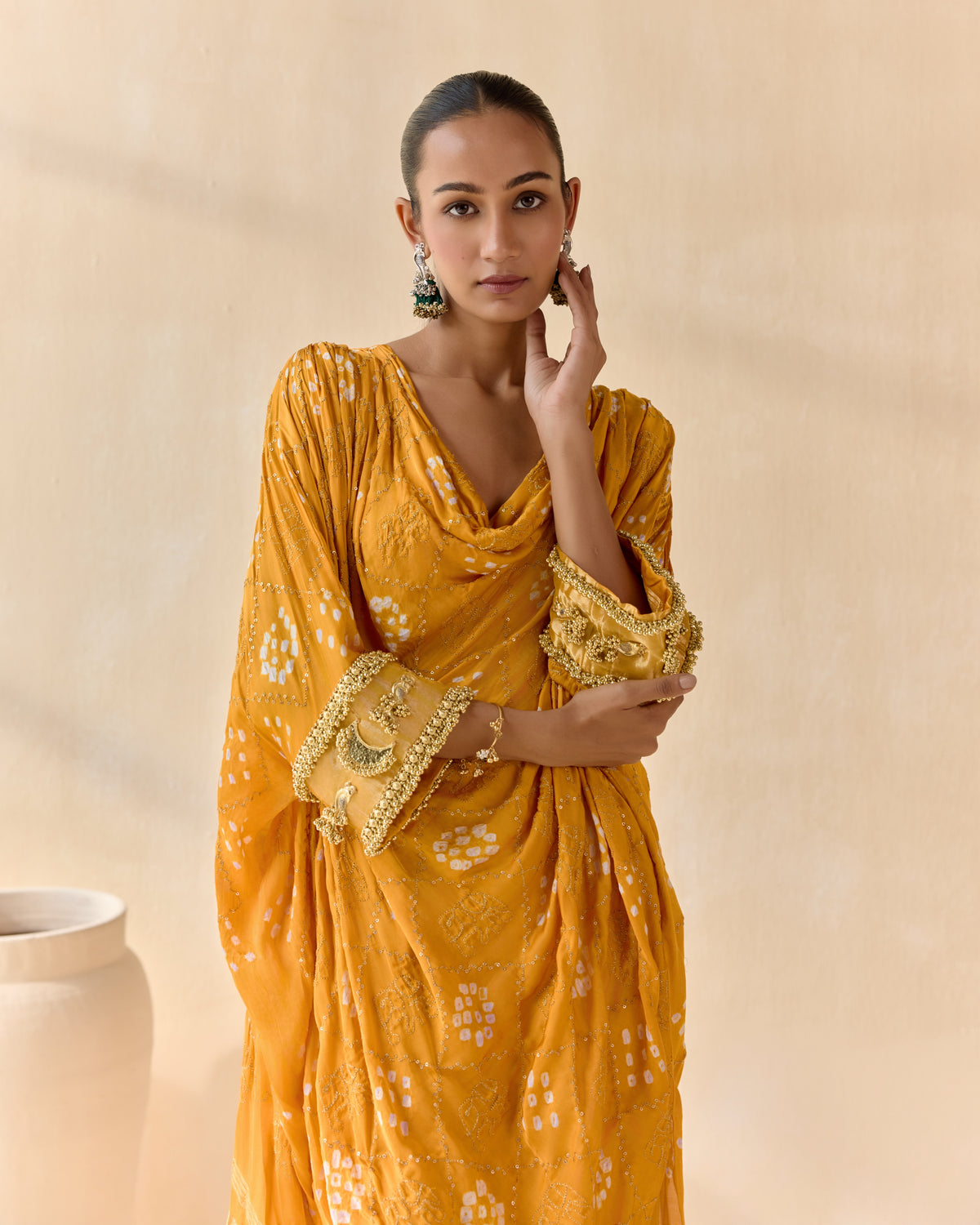 ambarika kaftan set - detail view 4