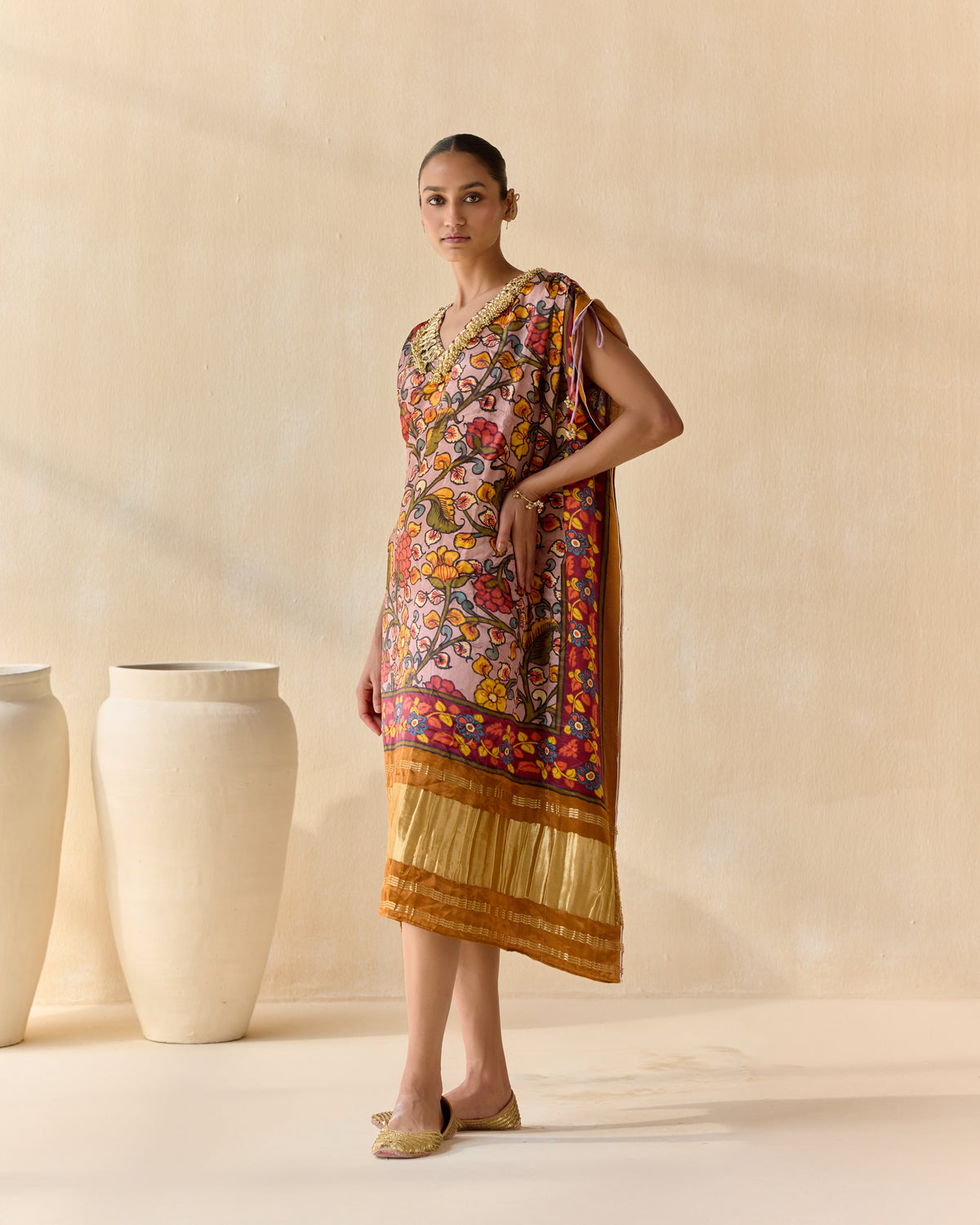 gulbahaar kaftan - detail view 3