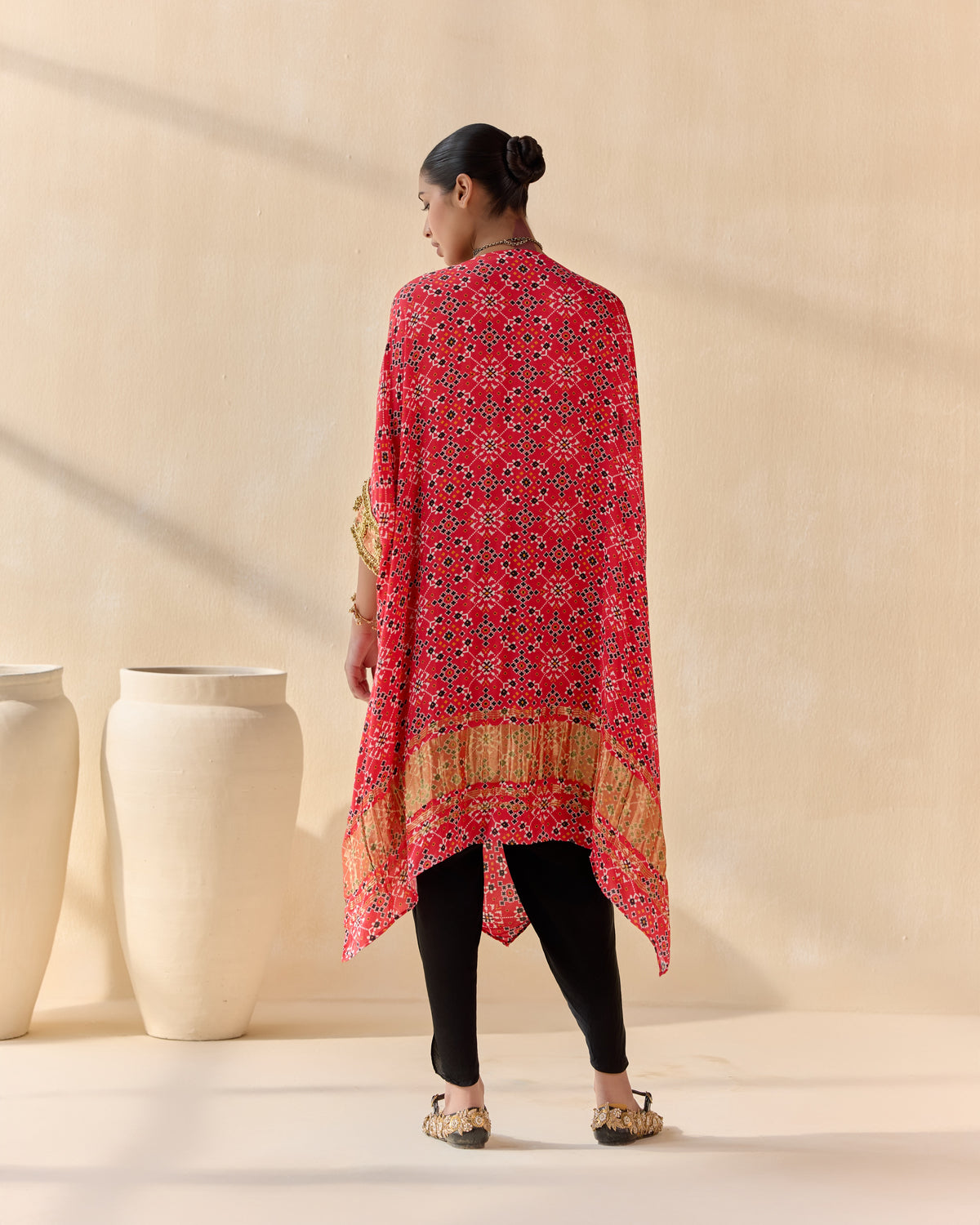 aarohika kaftan set - detail view 4