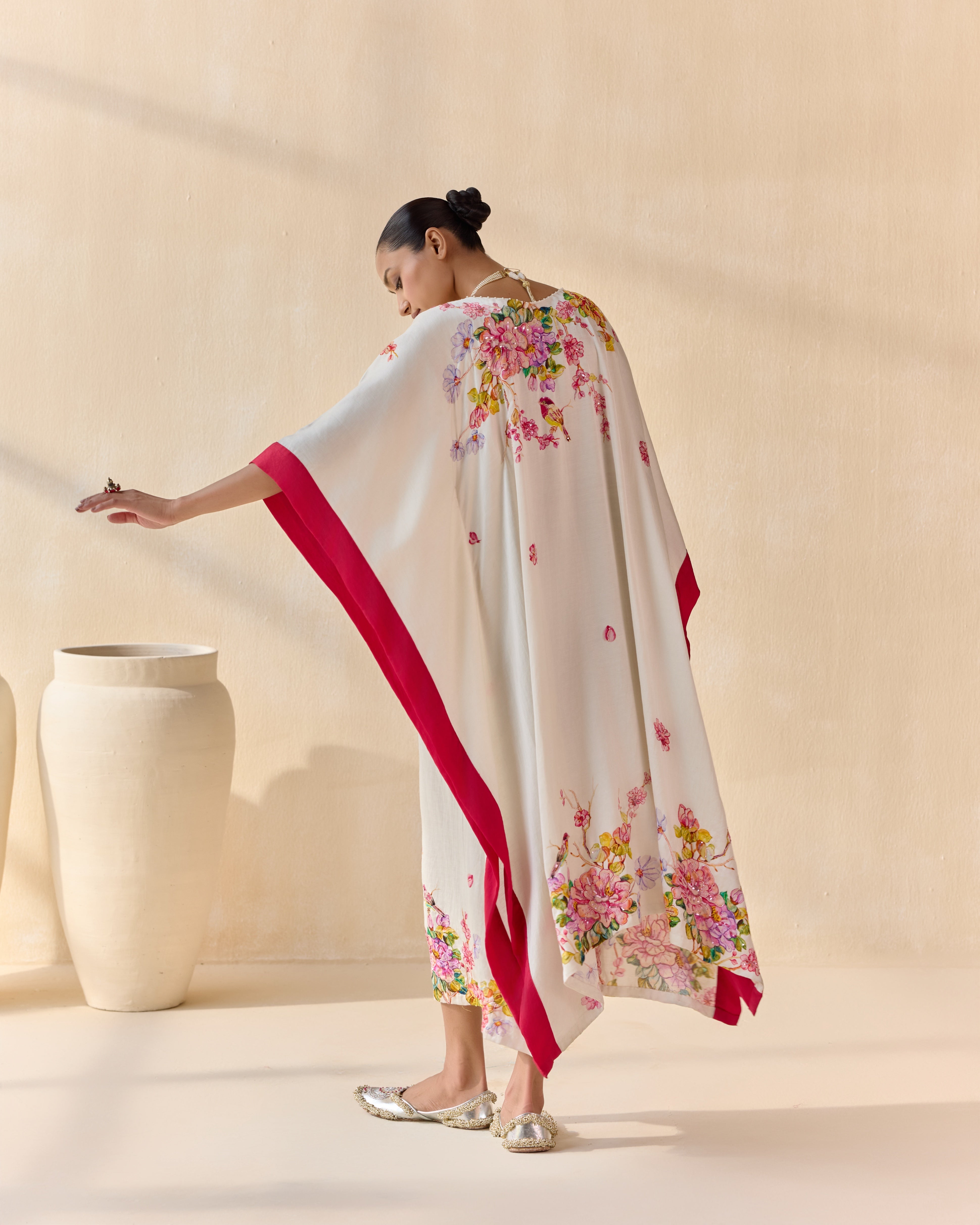Pushp Noor Kaftan 1 - 134767.jpg