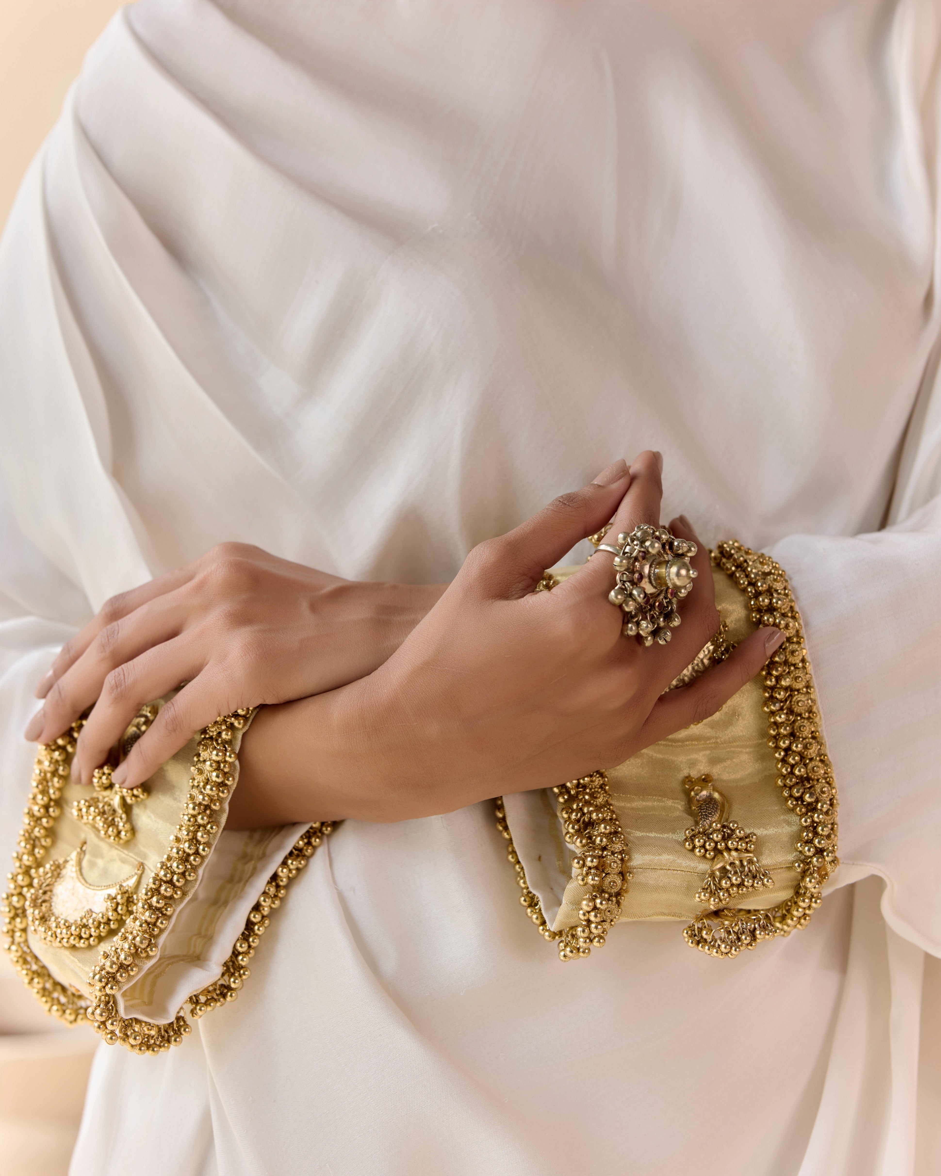 Noor Shwet Draped Set 4 - 134834.jpg