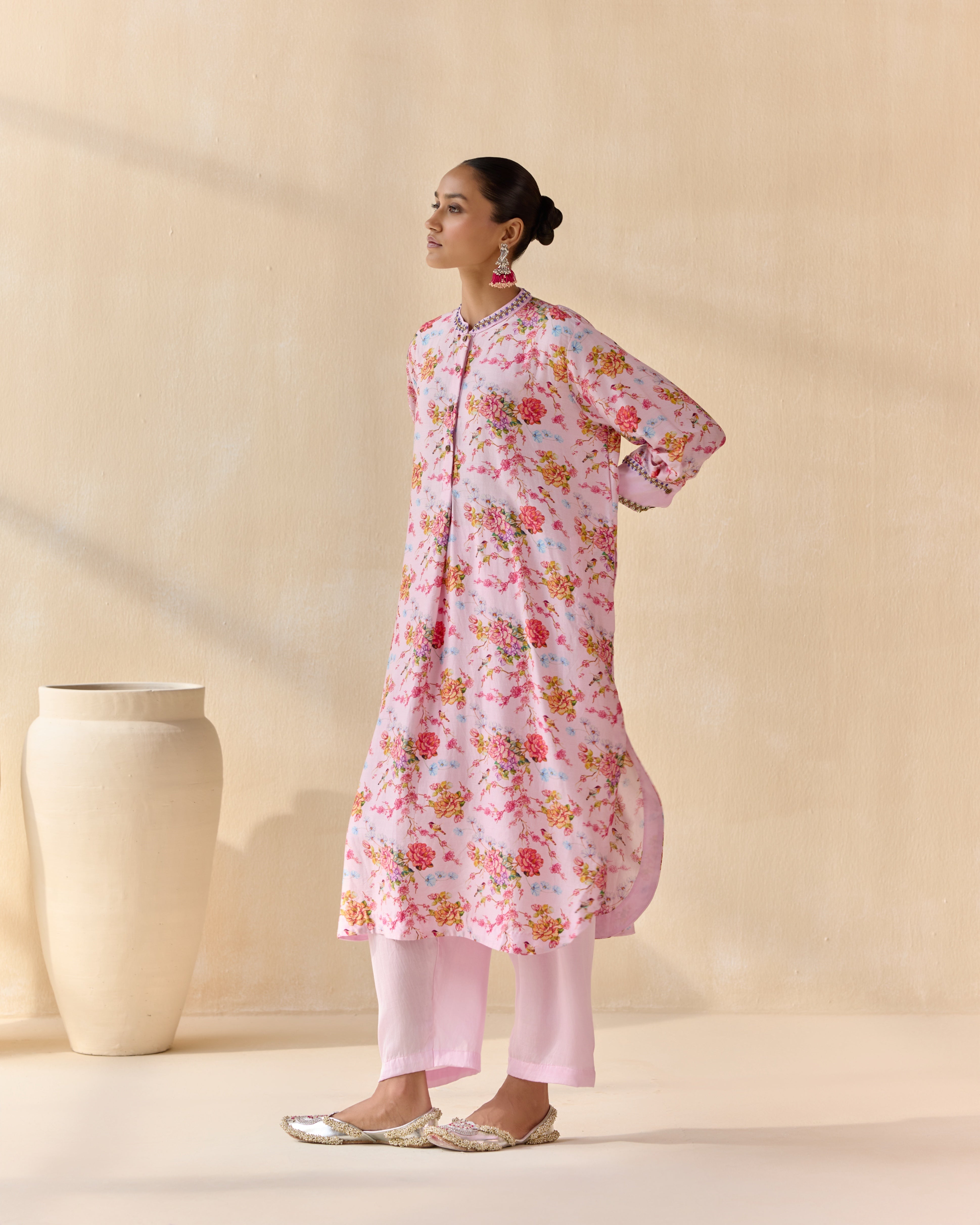 Raina Kurta Set 2 - 135066.jpg