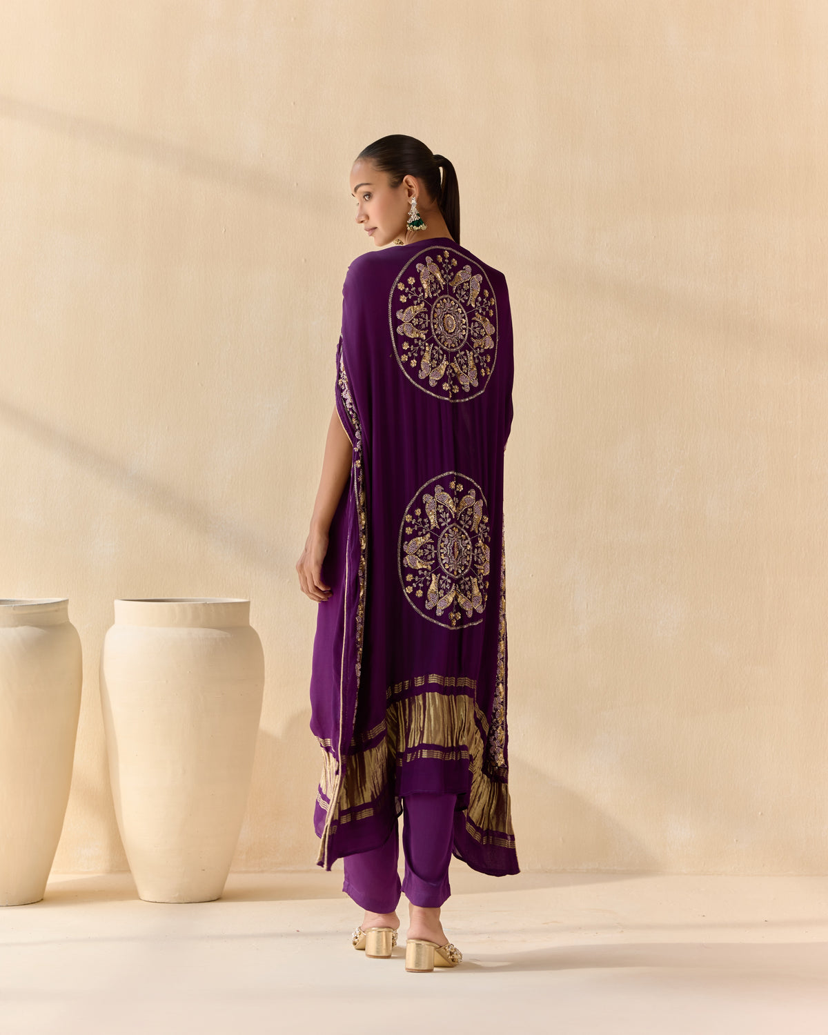 rangdharini co ord set - detail view 1