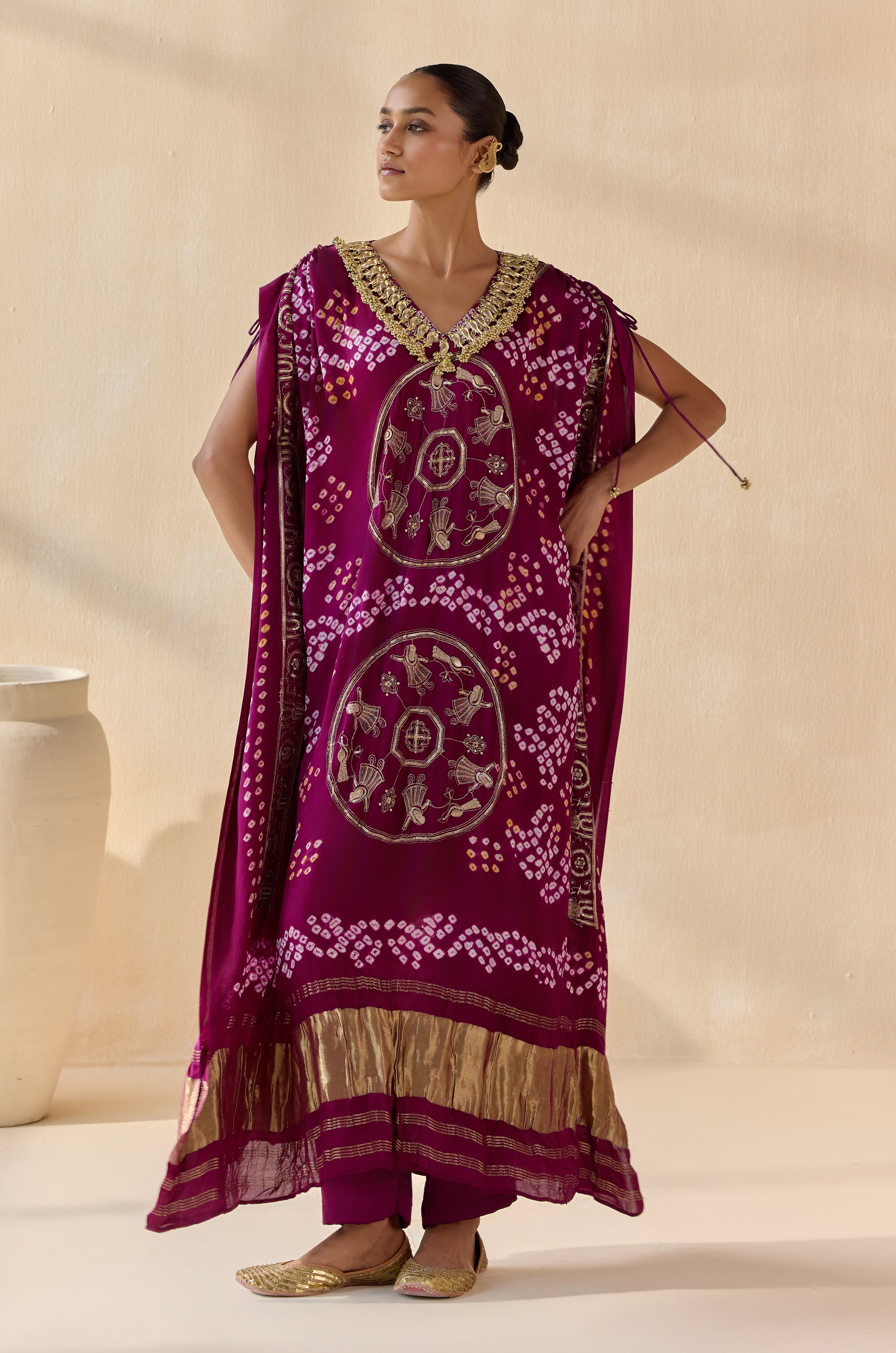 Neelanshi purple (Kaftan)