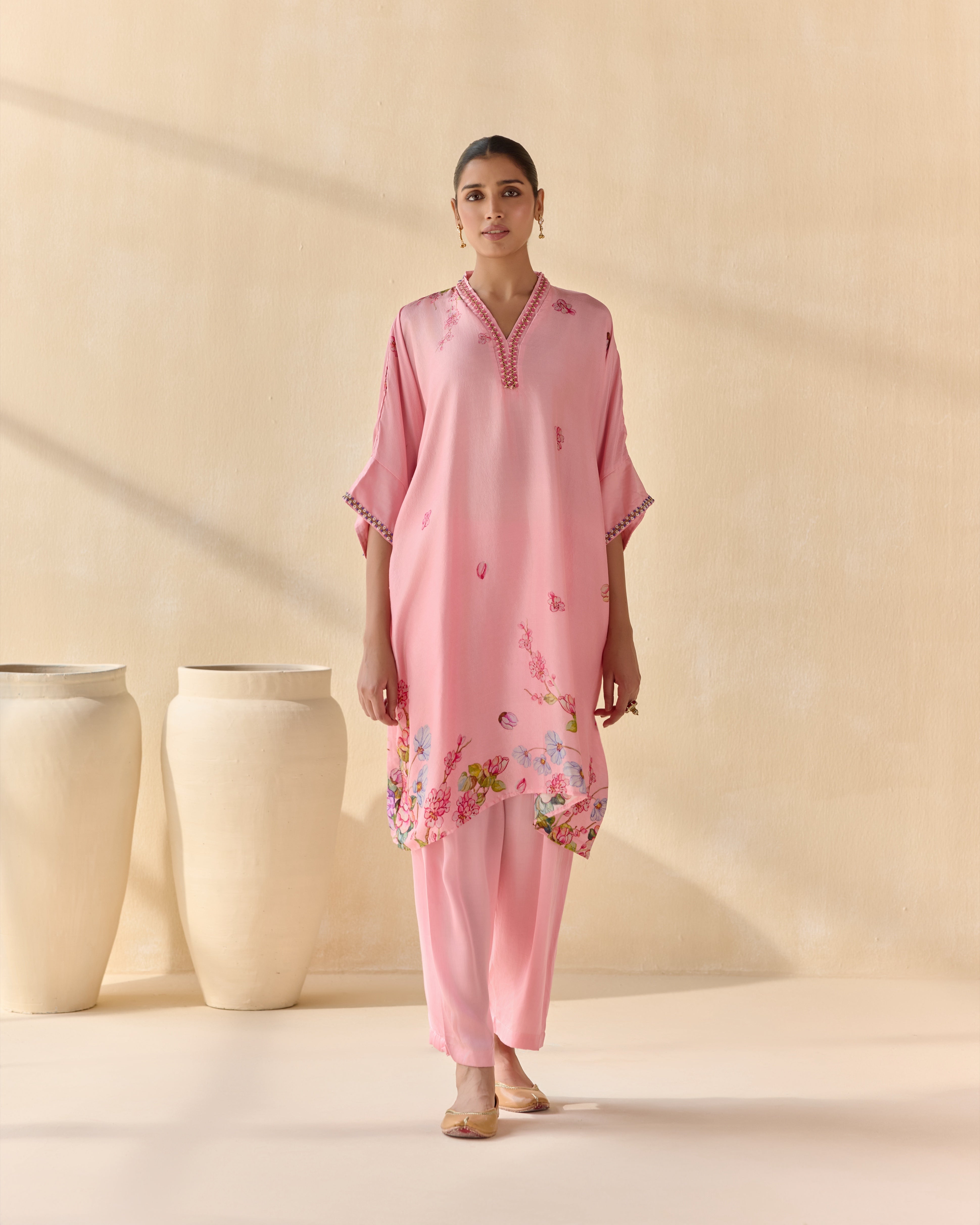 Saumya Kurta Set 2 - 136293.jpg