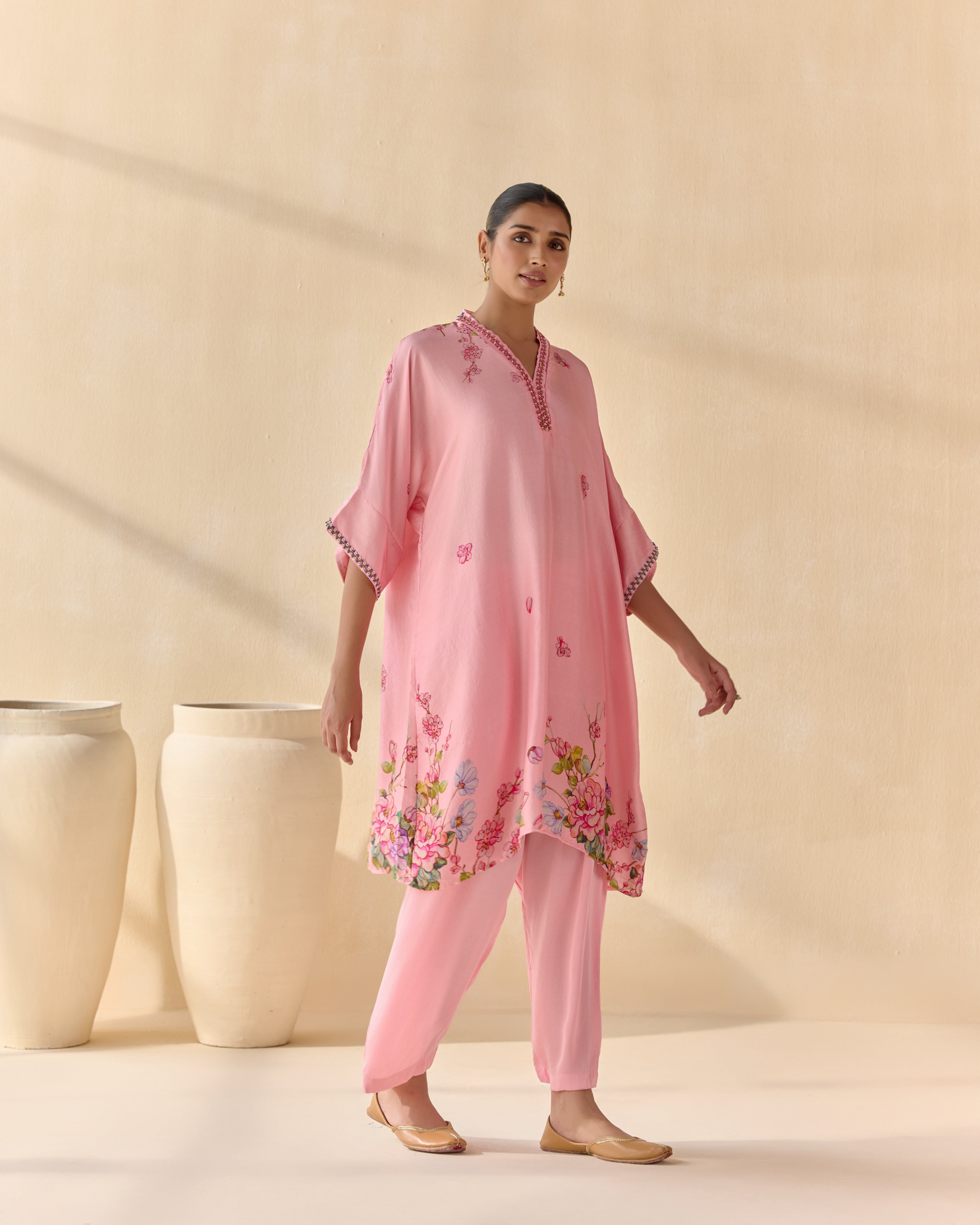 Saumya Kurta Set 2 - 136293.jpg