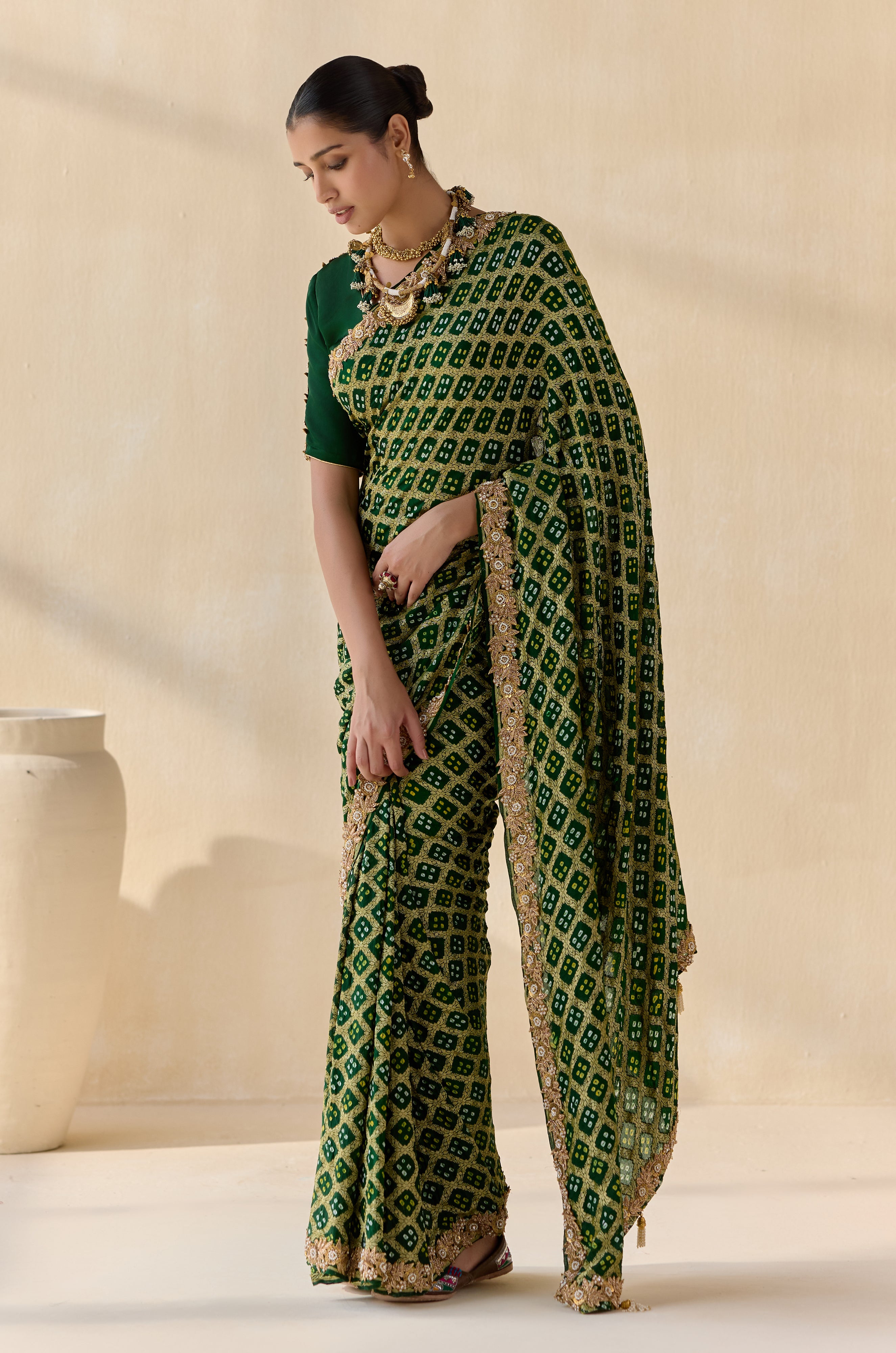 Haritrekha Saree