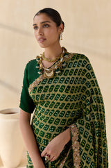 Haritrekha Saree