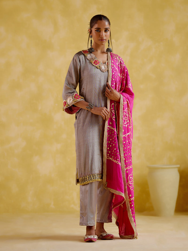 Aavya Silver (Kurta Set)