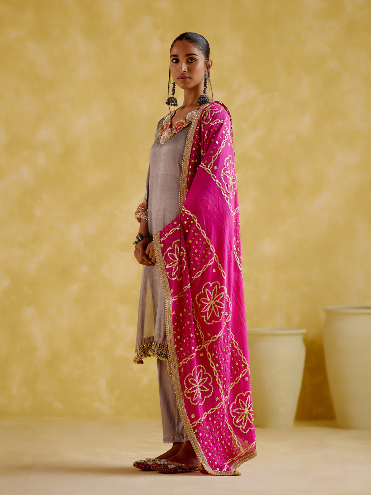 Aavya Silver (Kurta Set)