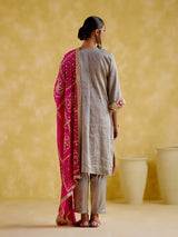 Aavya Silver Kaftan