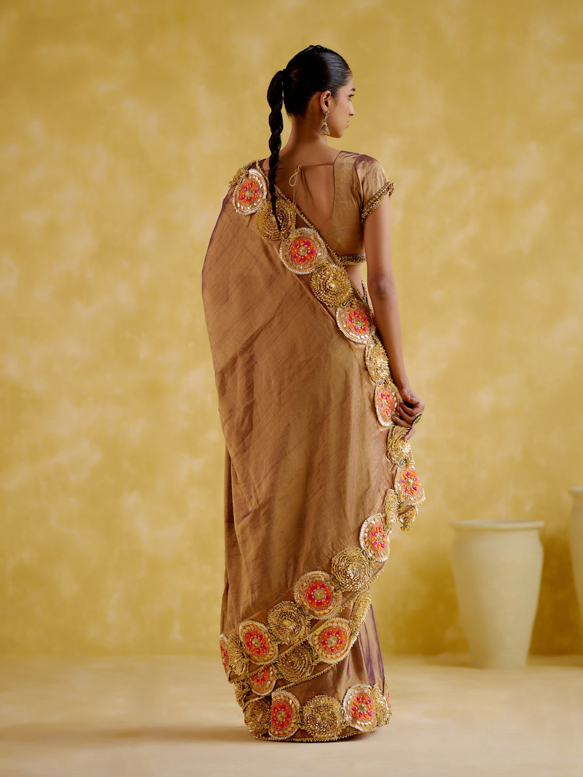 Dityaa Gold (Saree)