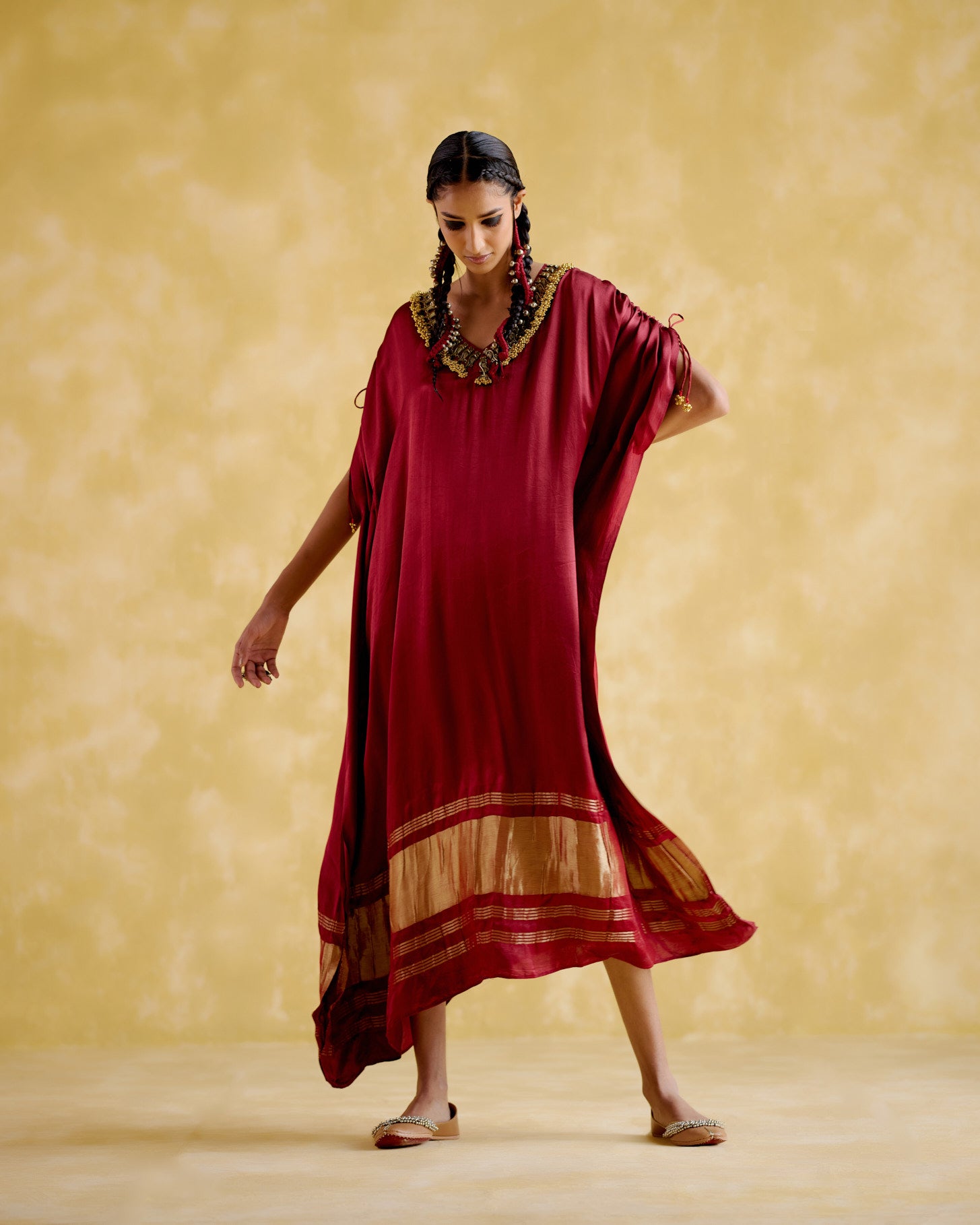 Amor- Maroon kaftan dress - 5elements