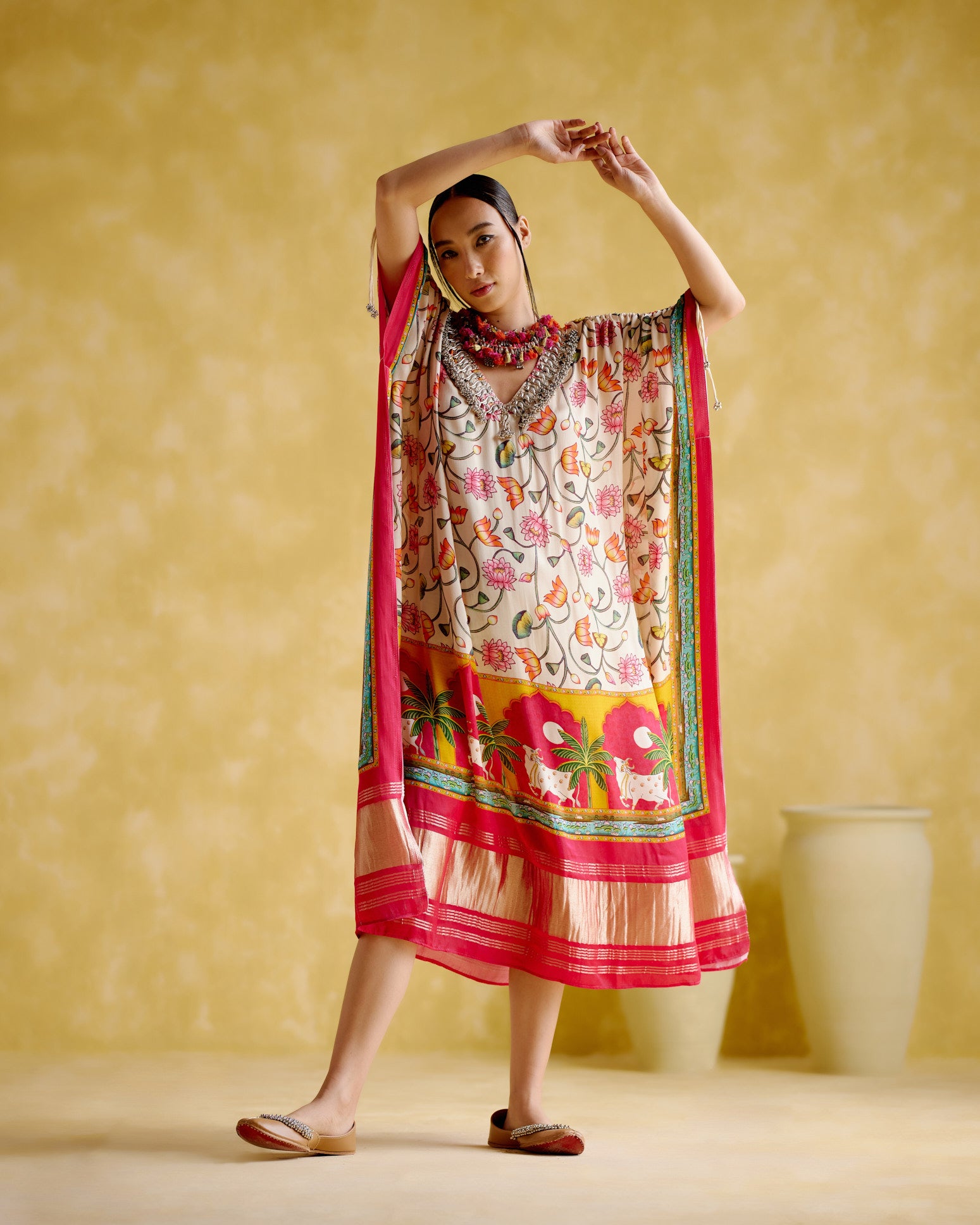 Linus- fushia printed kaftan - 5elements