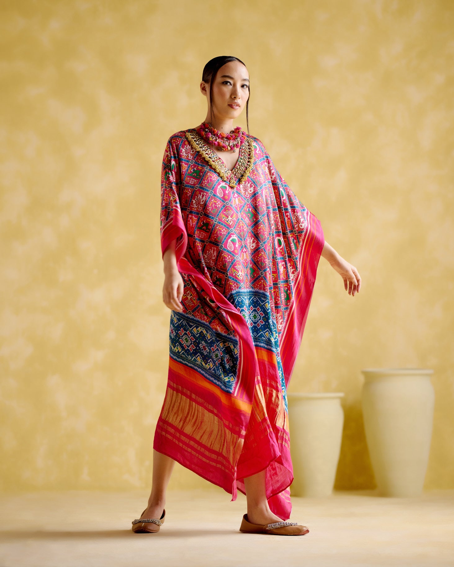Advaita- Fushia Kaftan - 5elements