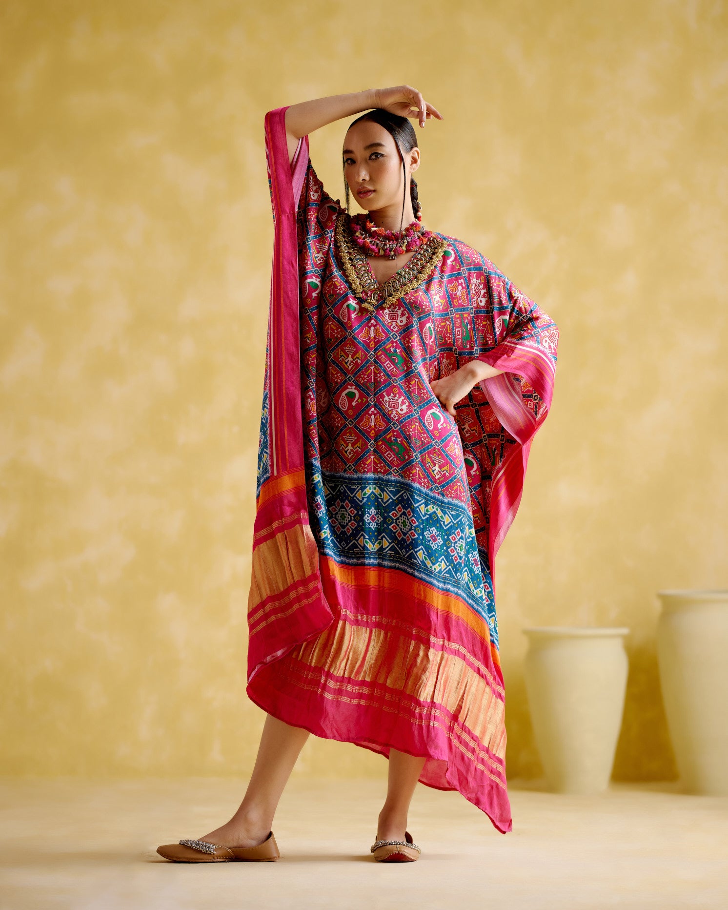 Advaita- Fushia Kaftan - 5elements