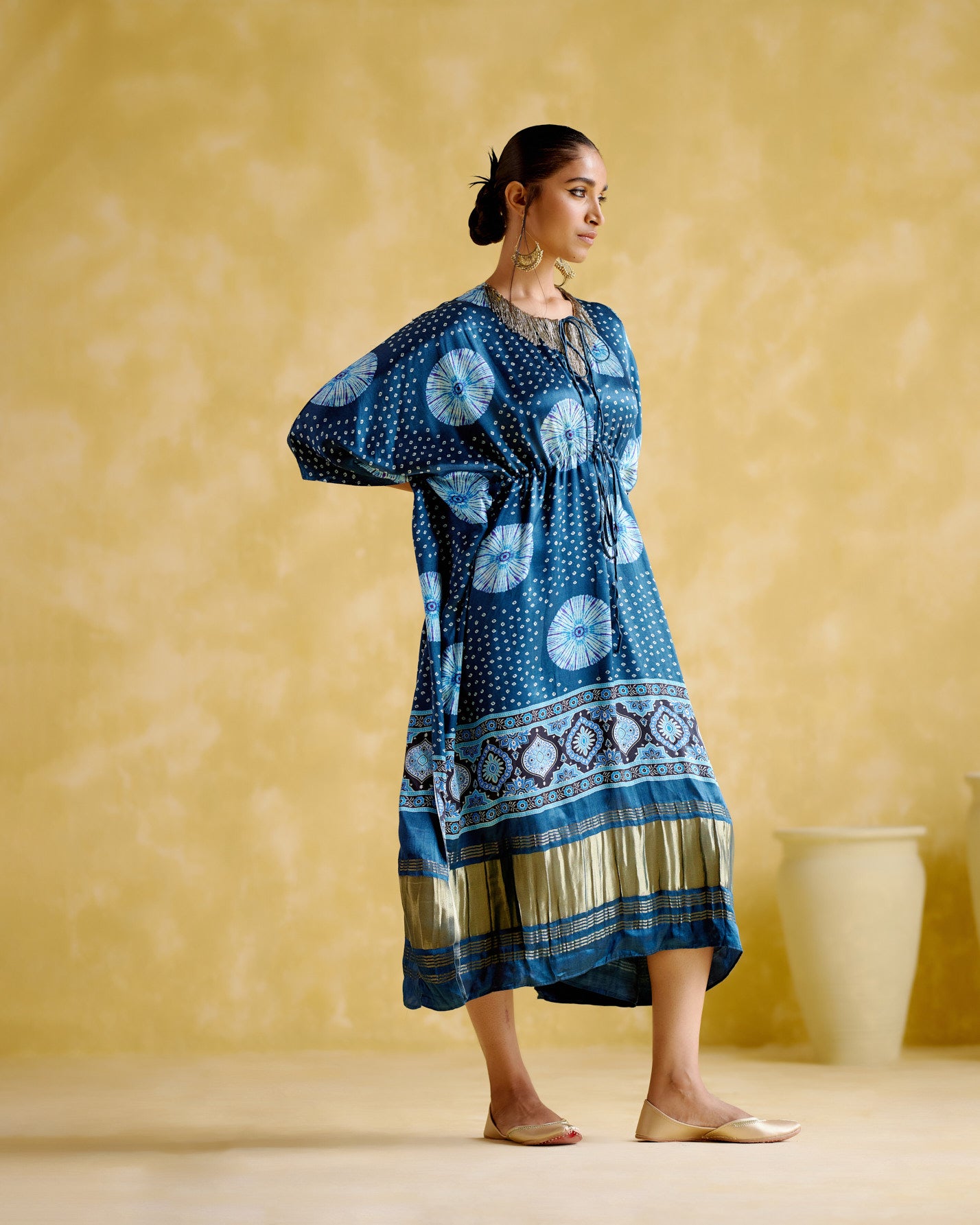 Ahilya -Blue kaftan - 5elements