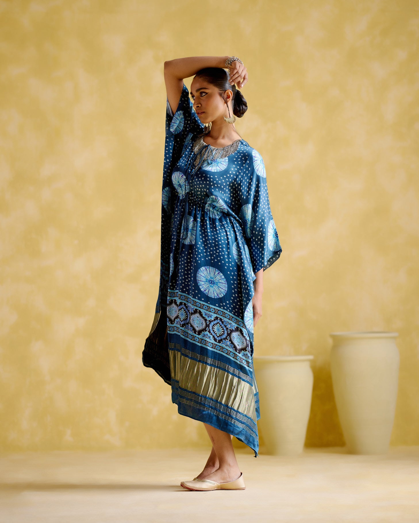 Ahilya -Blue kaftan - 5elements