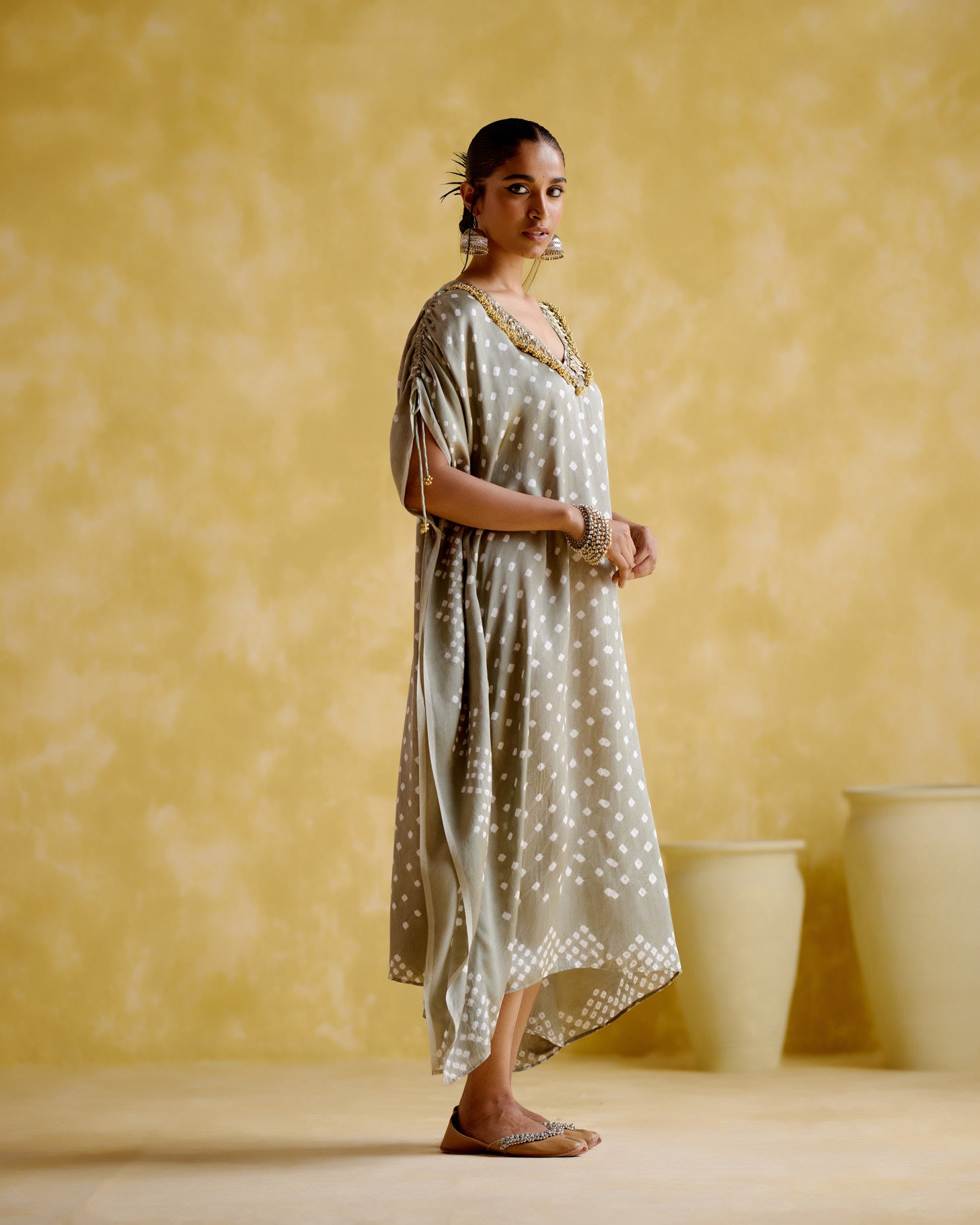Dakshayani -grey kaftan - 5elements