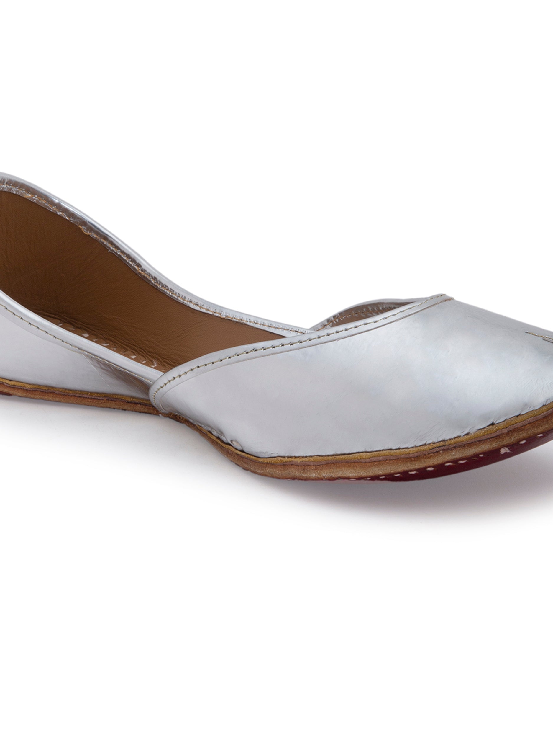 Metallic Silver Jutti & Shalimar Silver Clutches