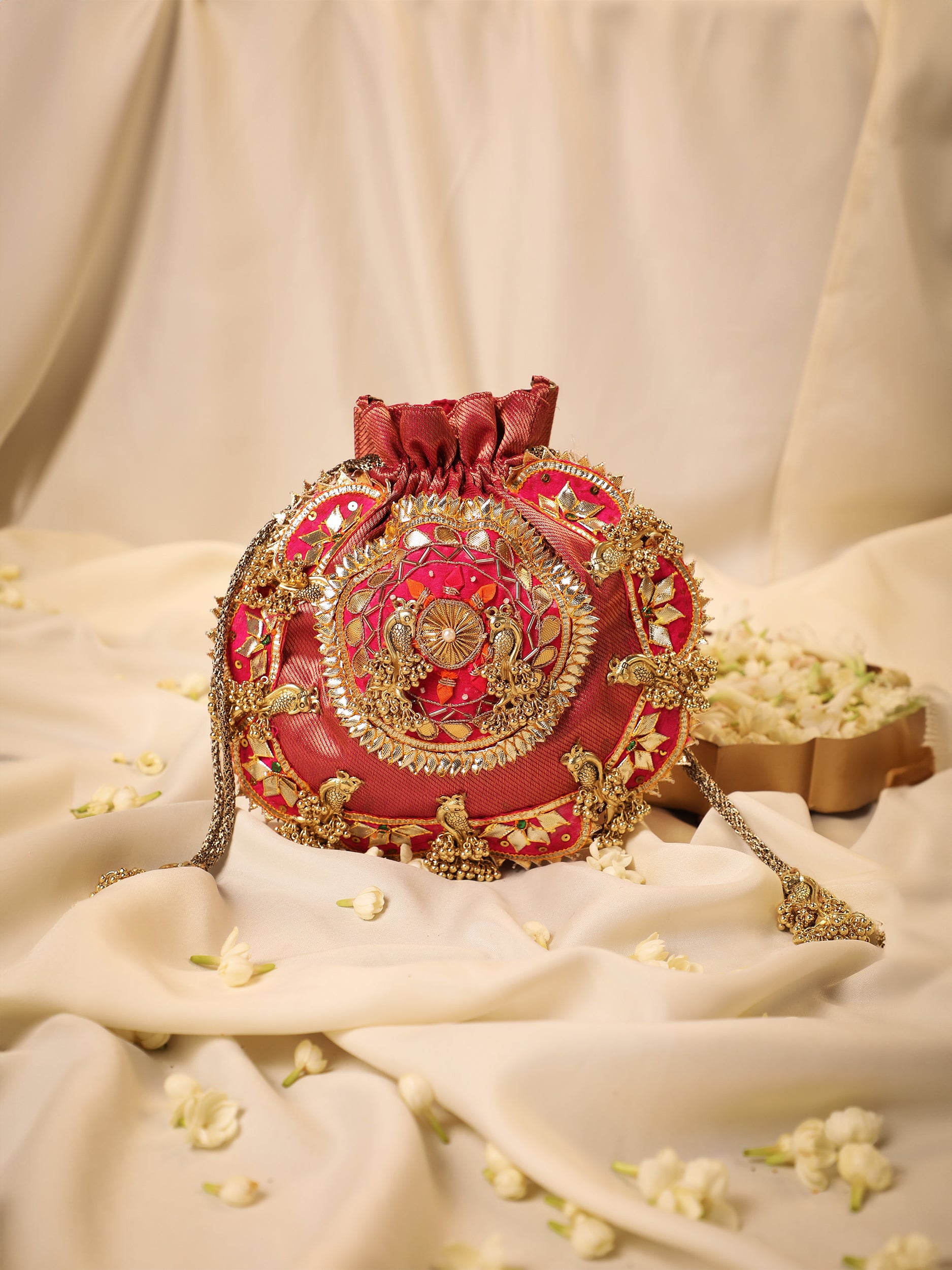 Evander Pink (Potli)