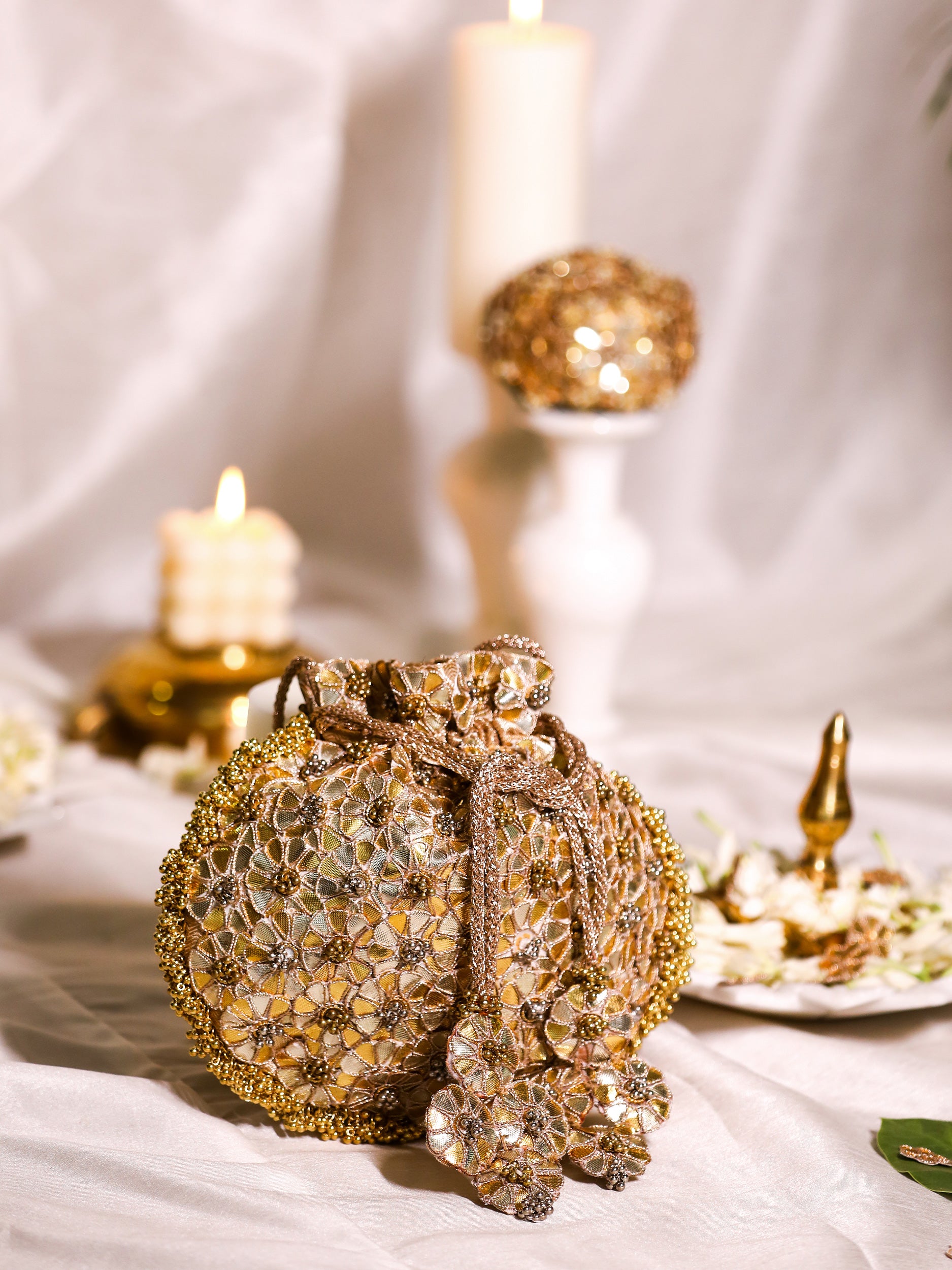 Aamya (Potli)