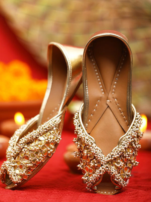 Punjabi shoes ladies online