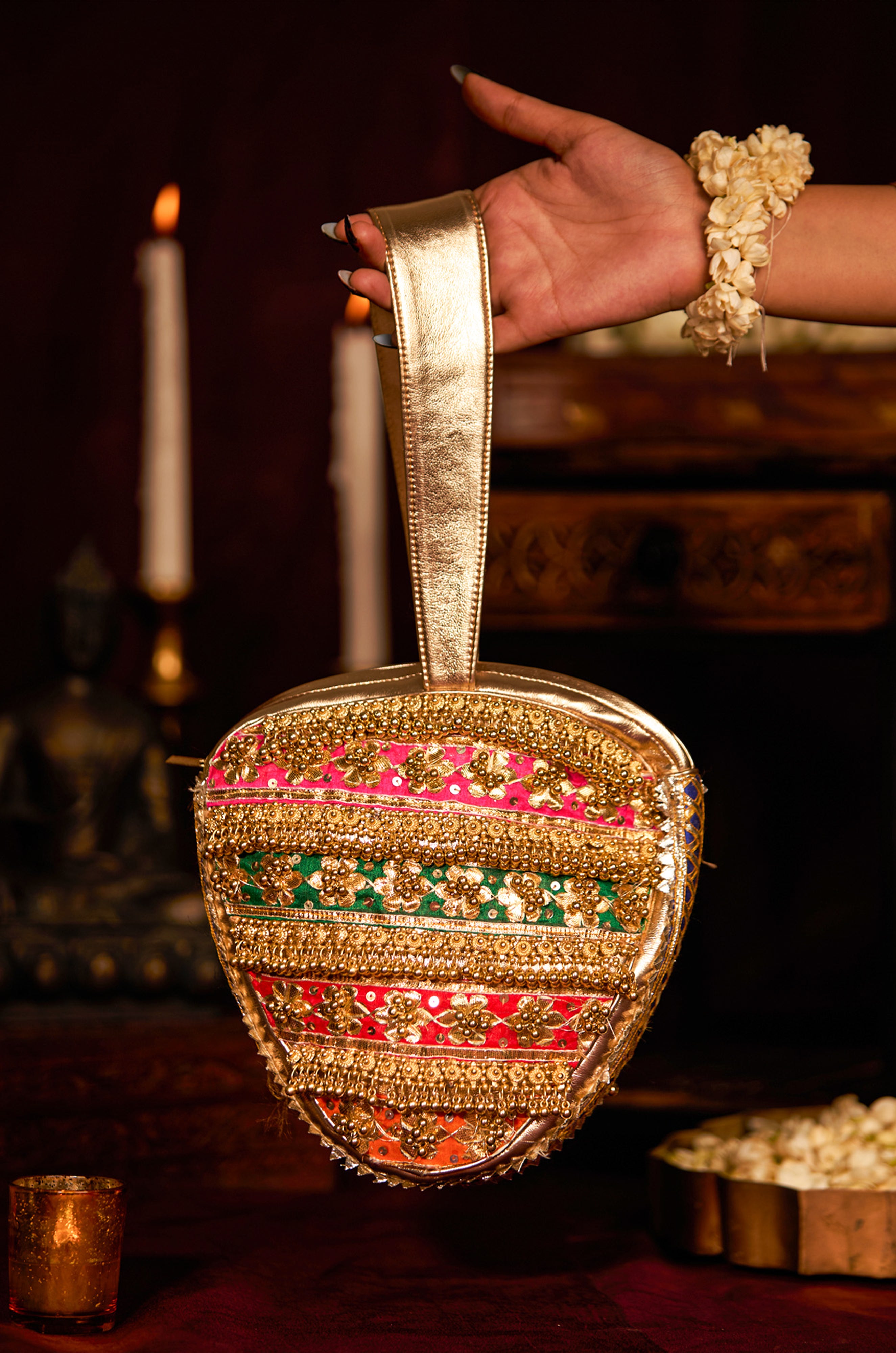 Dityaa (Potli)