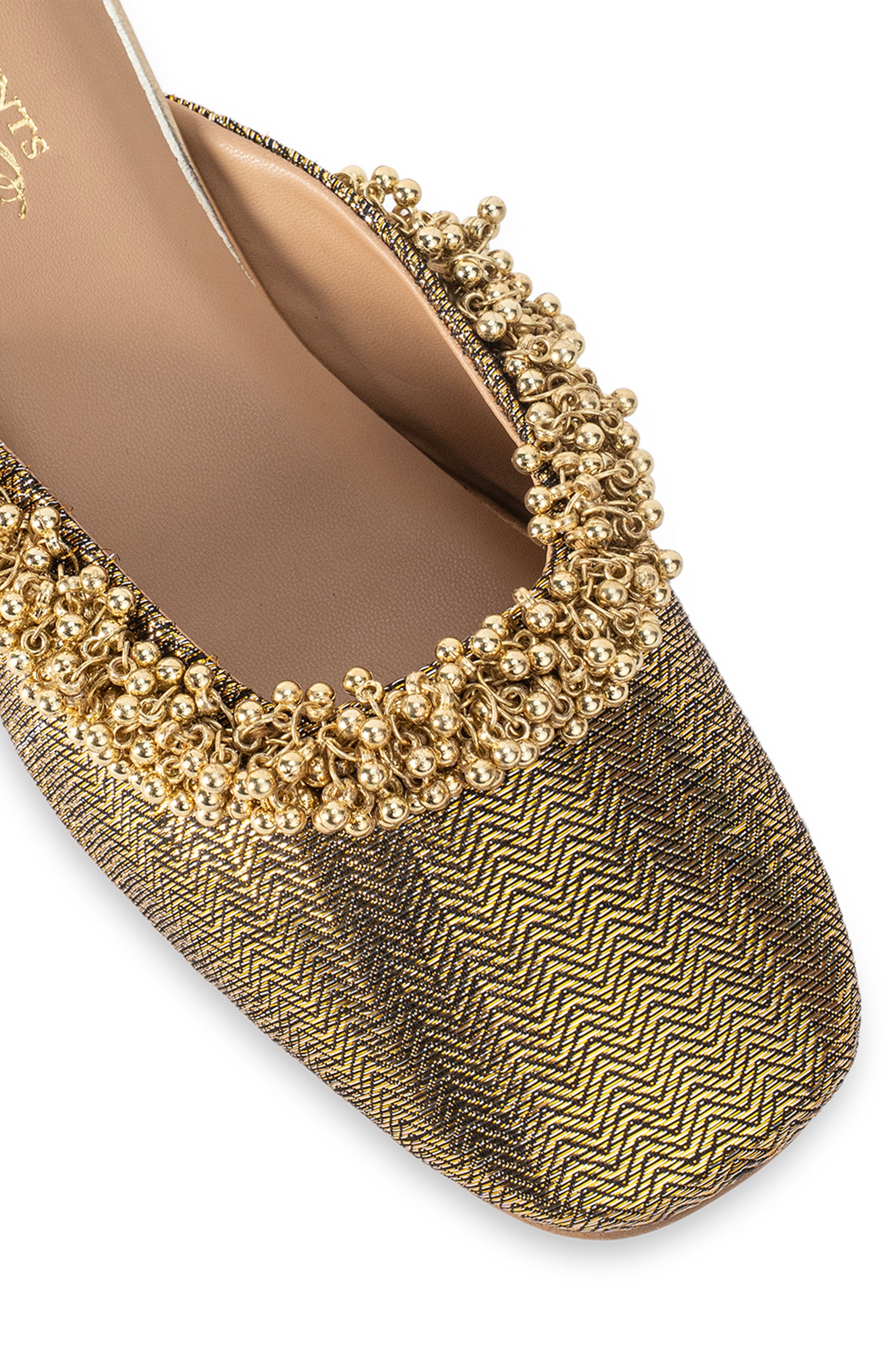 Arohi (Mule Heel)