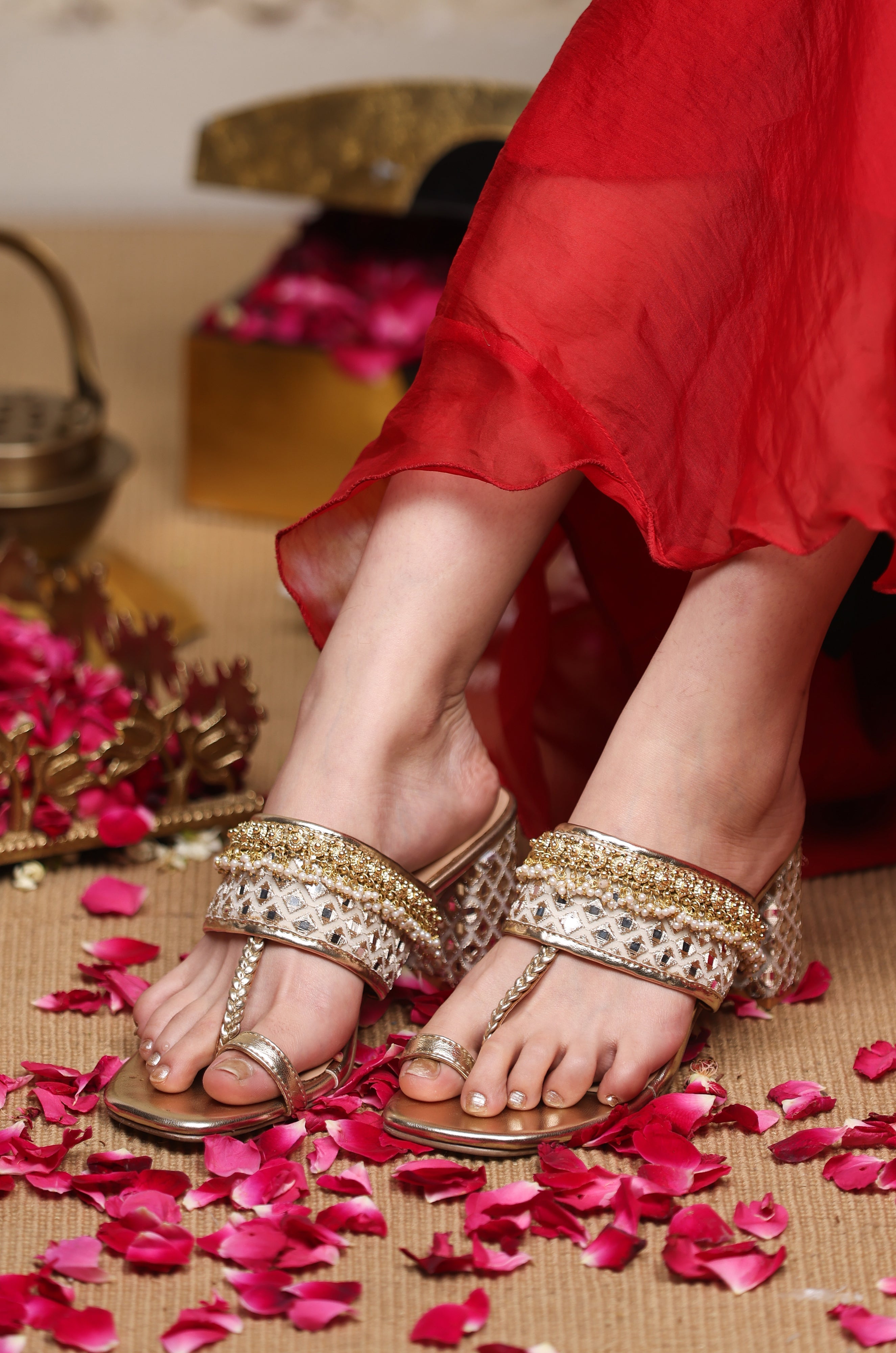 Tavishi (Kholapuri Heel)