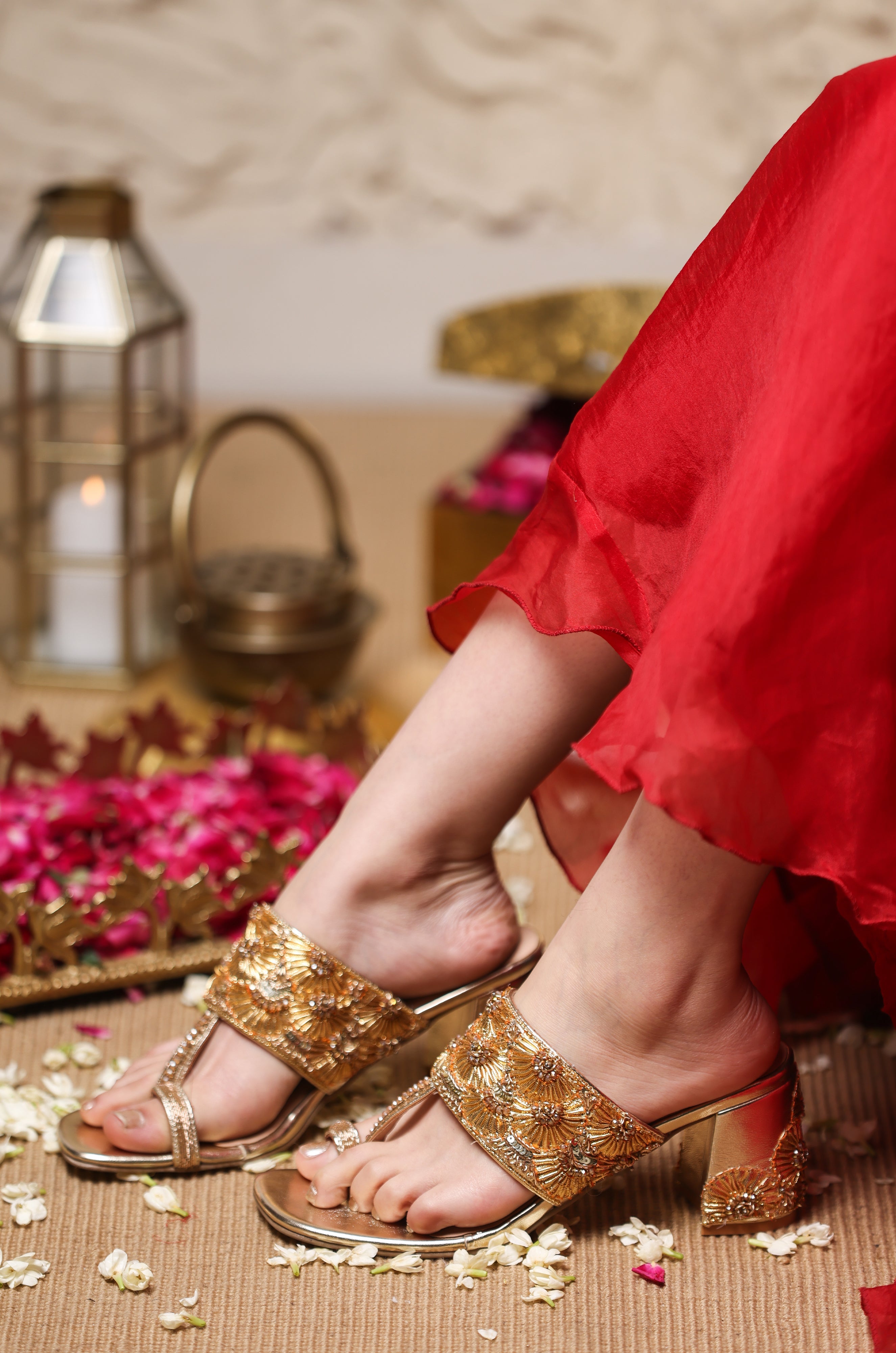 Ridhya (Kholapuri Heel)