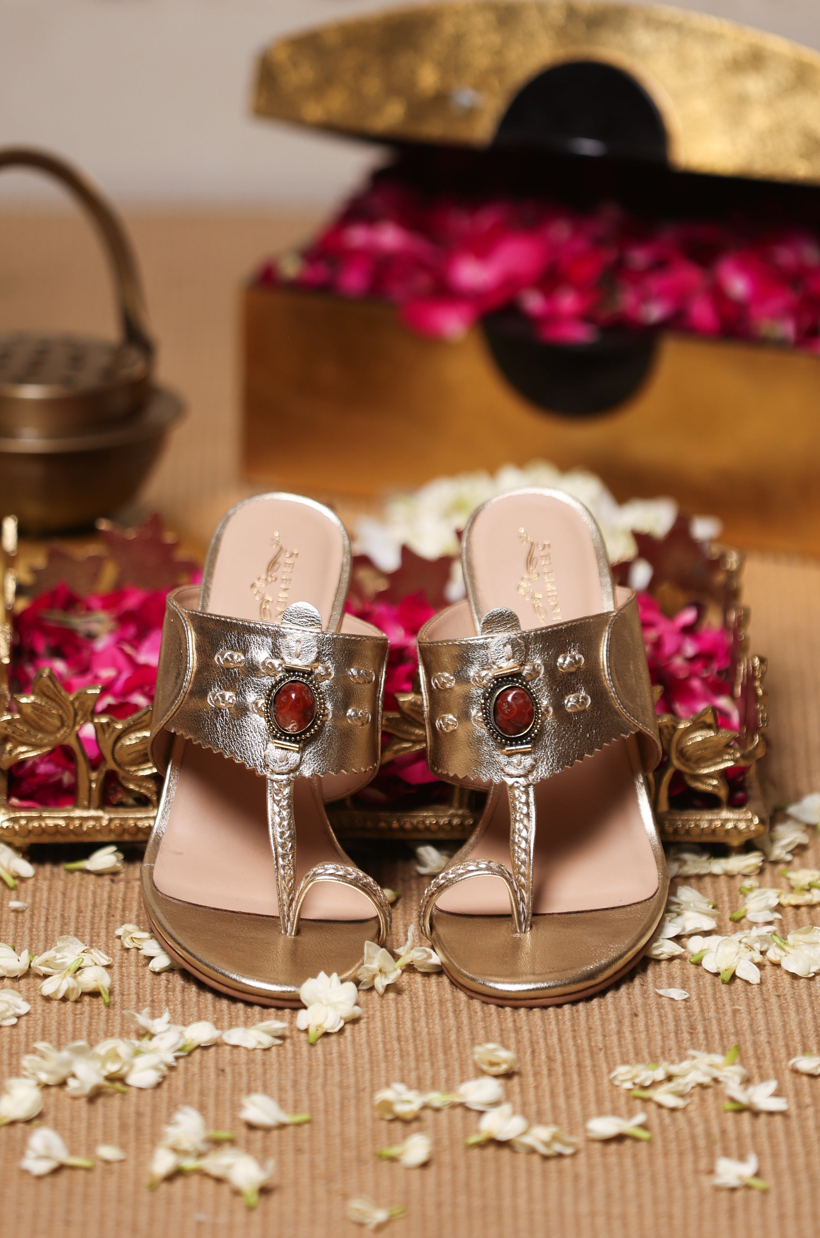 Zehrin (Kholapuri Heel)