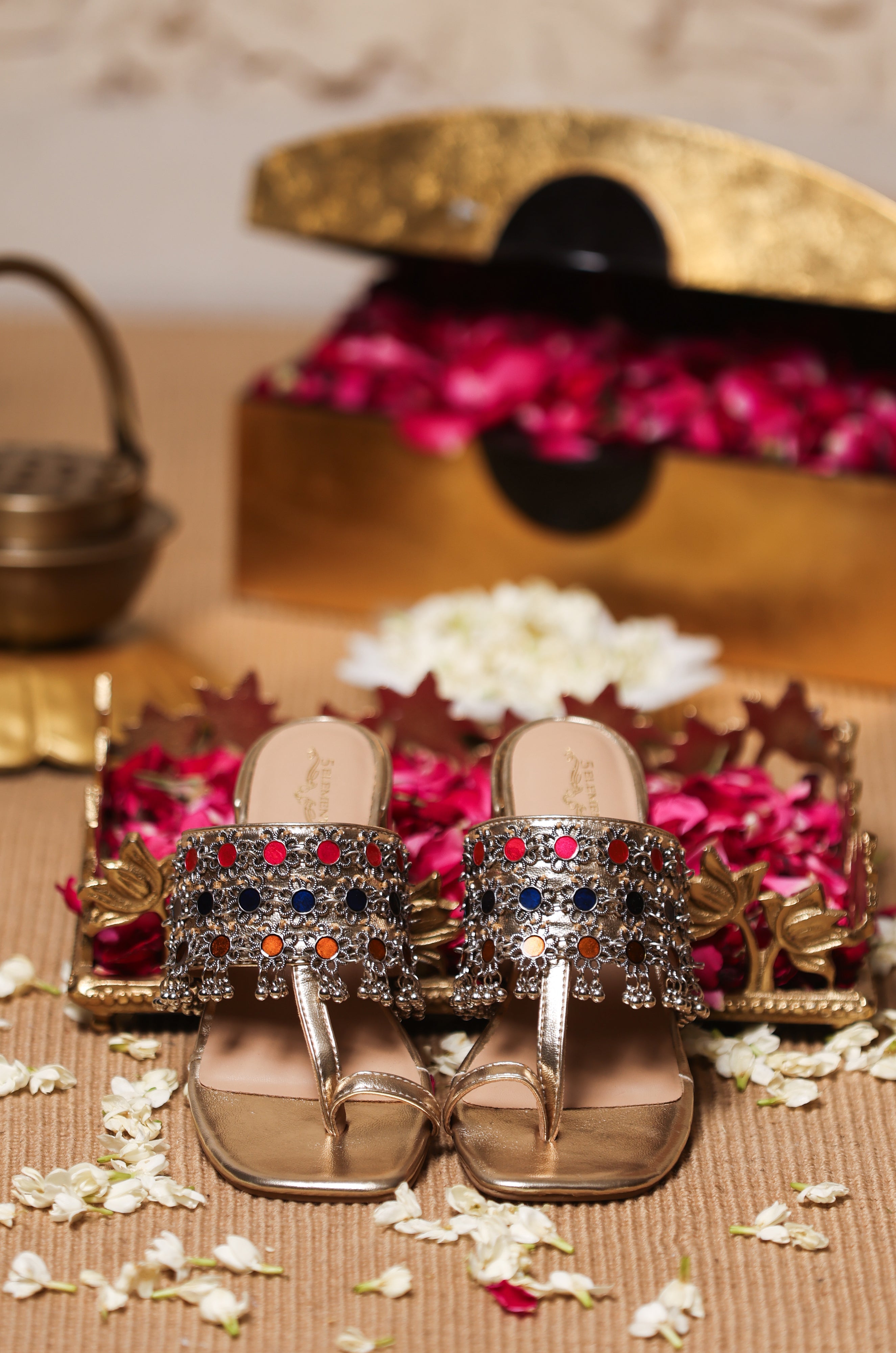 Mehrasa (Kolhapuri Heel)