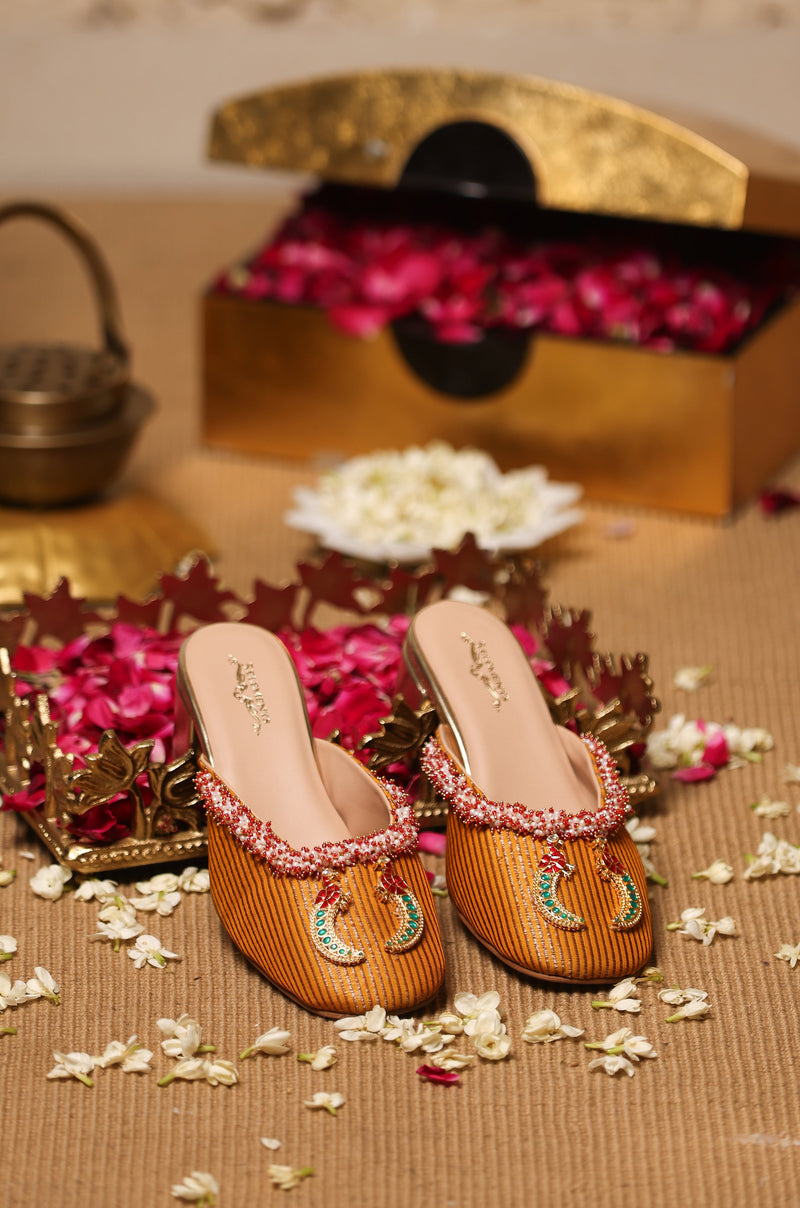 Avesha (Mule Heel)