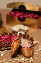 Avesha (Mule Heel)