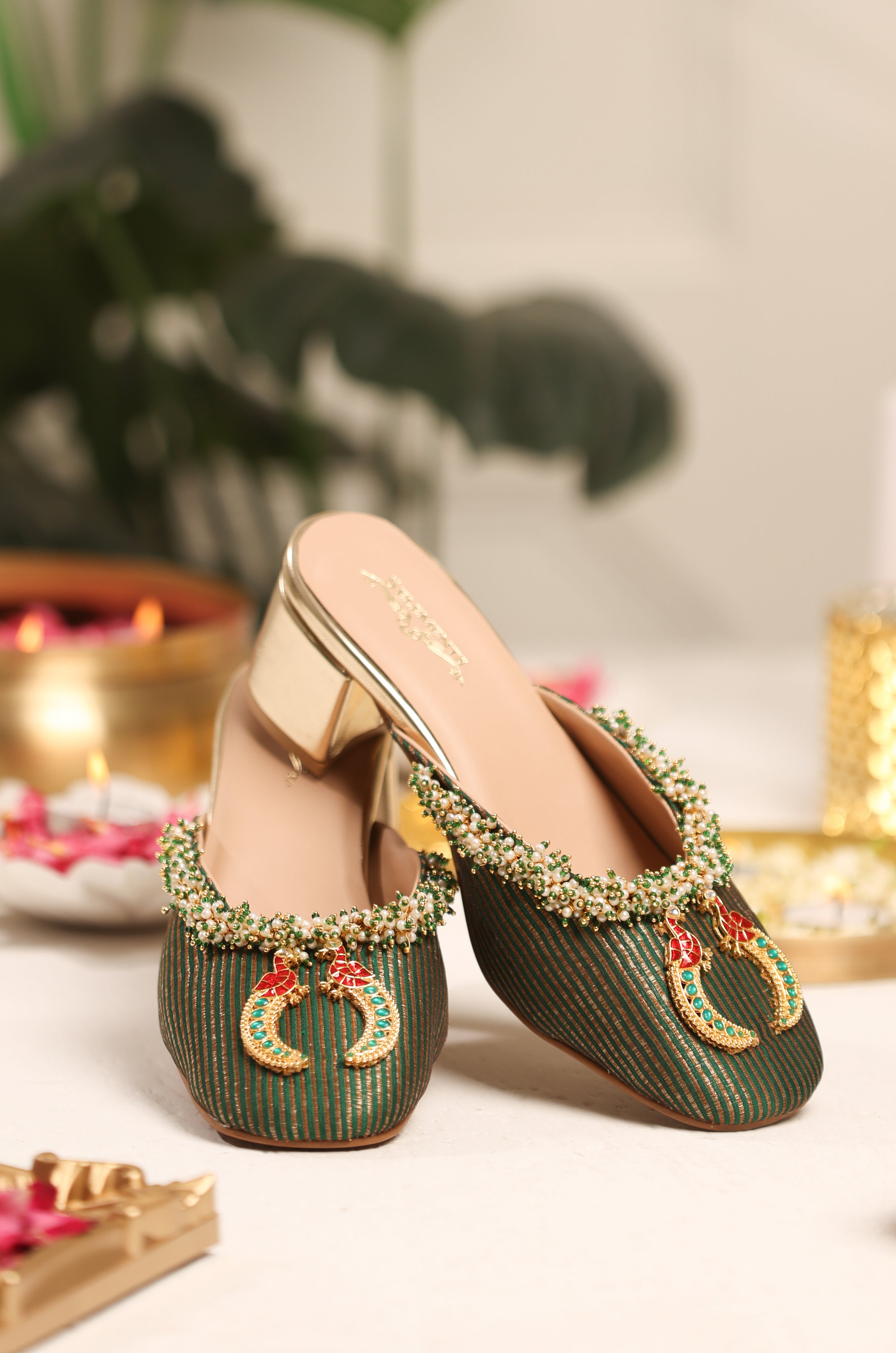 Harineeta (Heel)