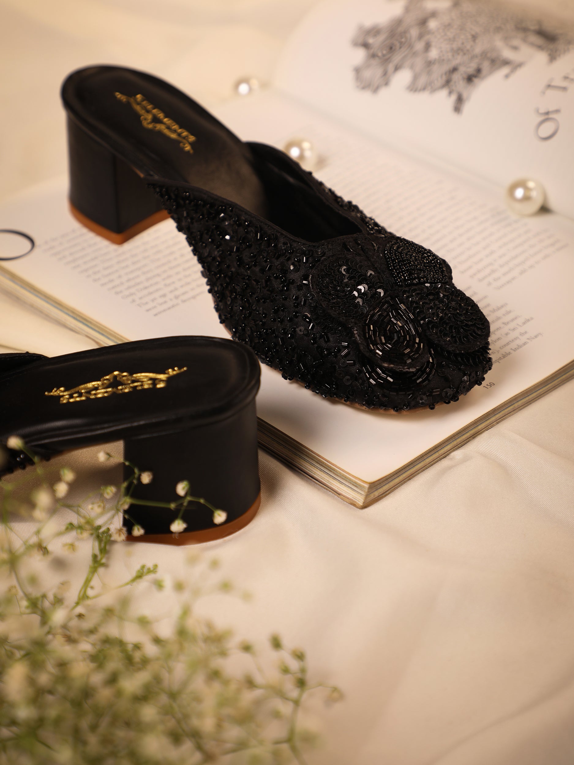 Indrani Black (Mule Heel)