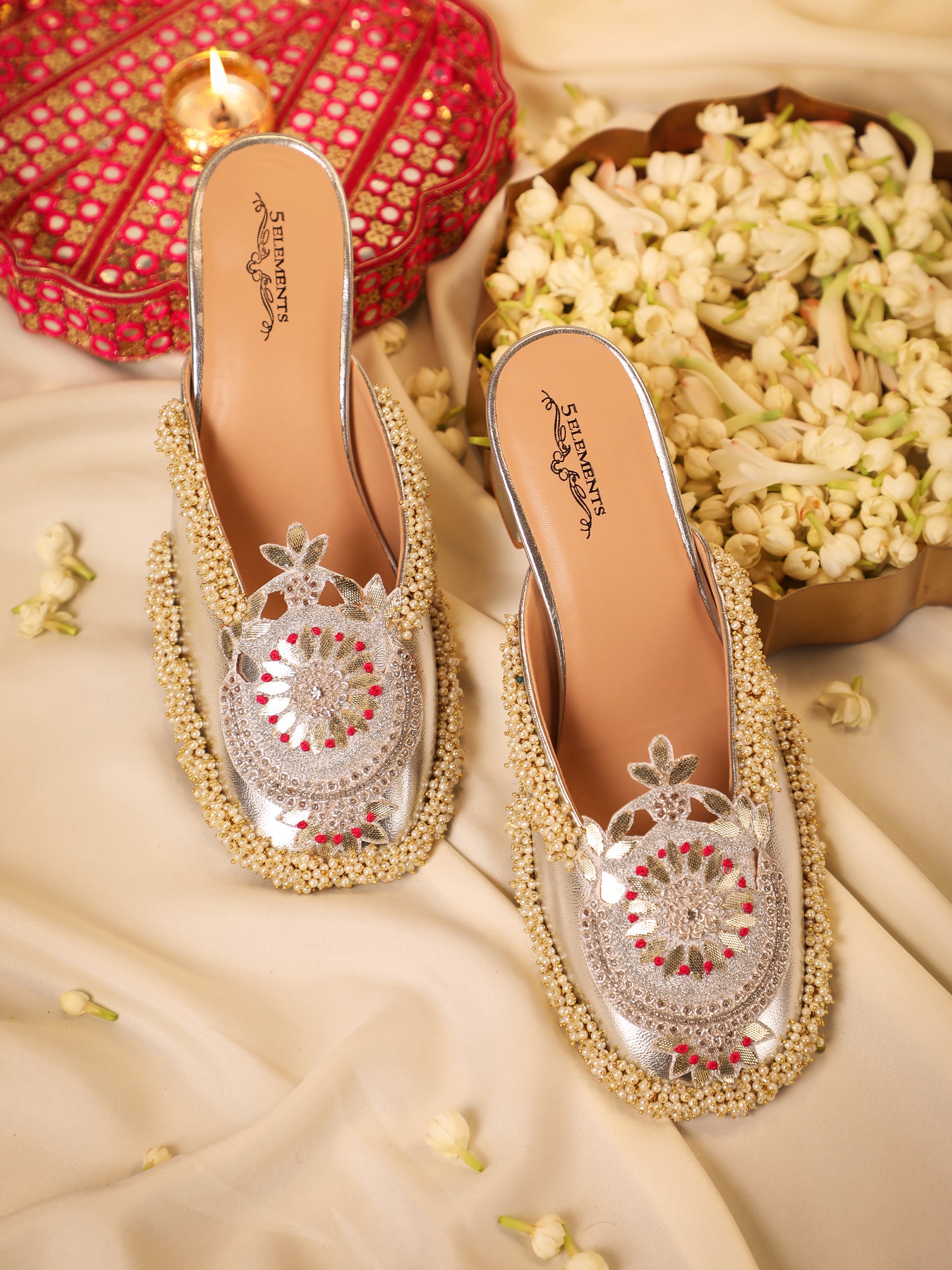 Silver Crown (Mule Heel)