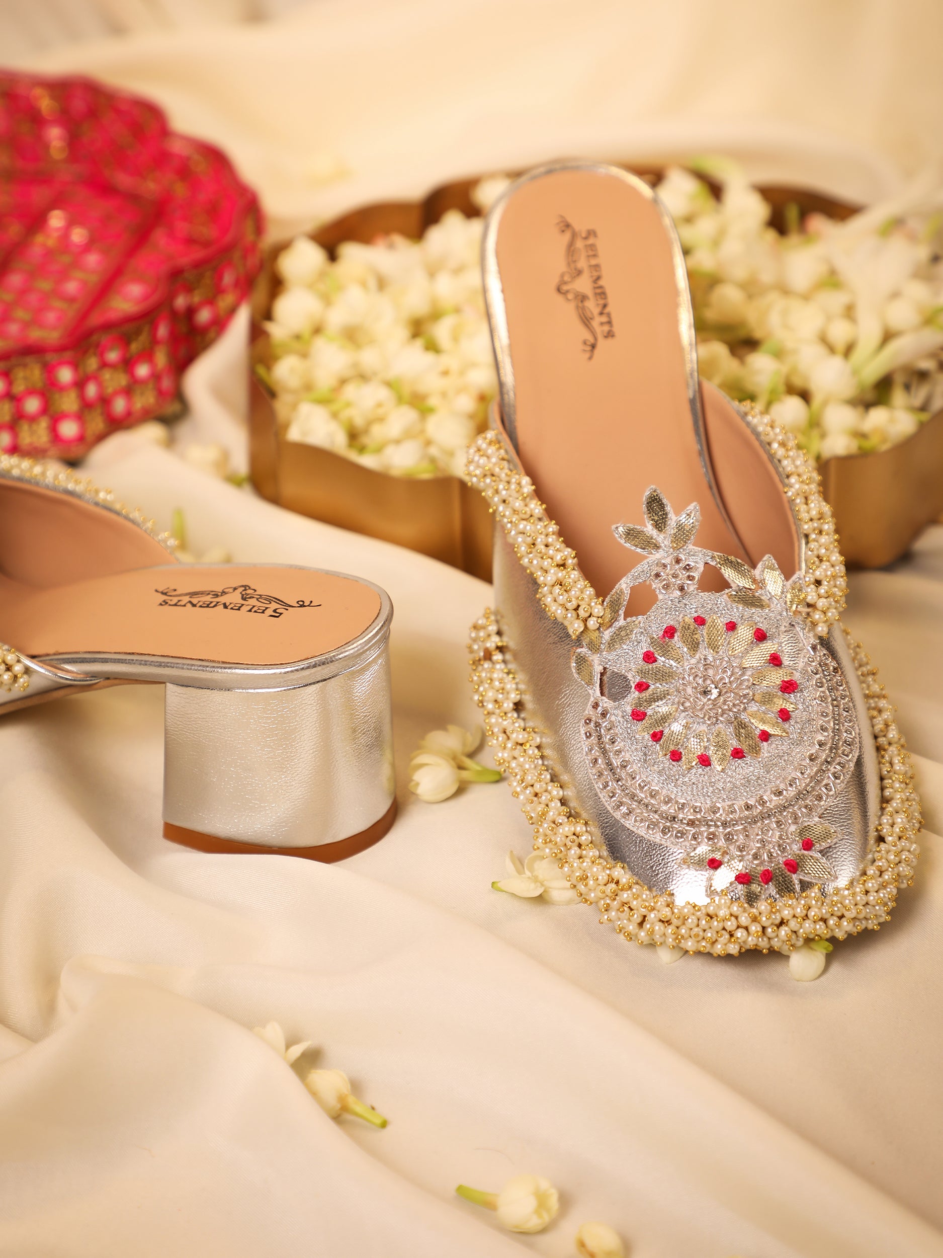 Silver Crown (Mule Heel)