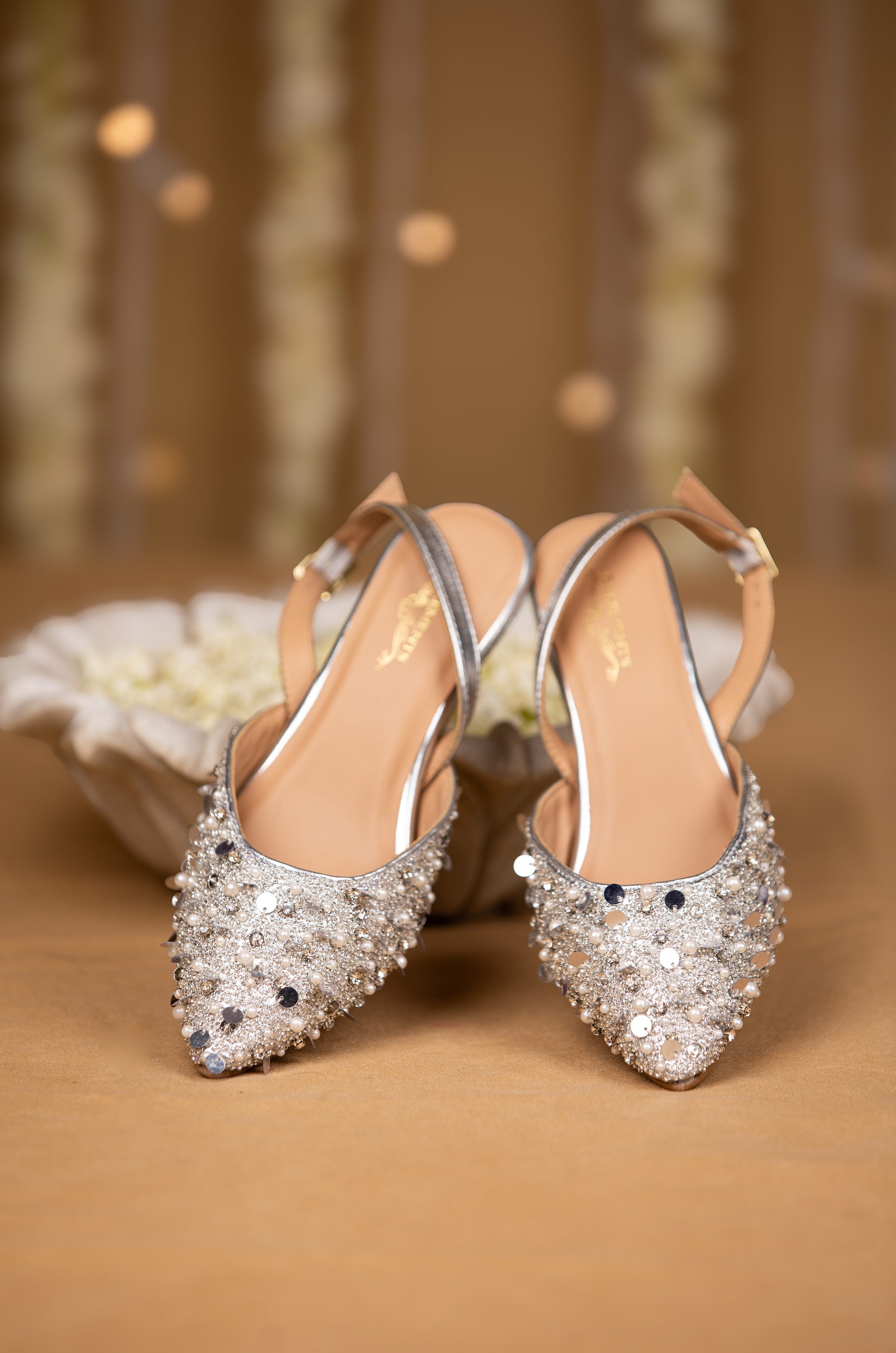 Kavisha (Heel)