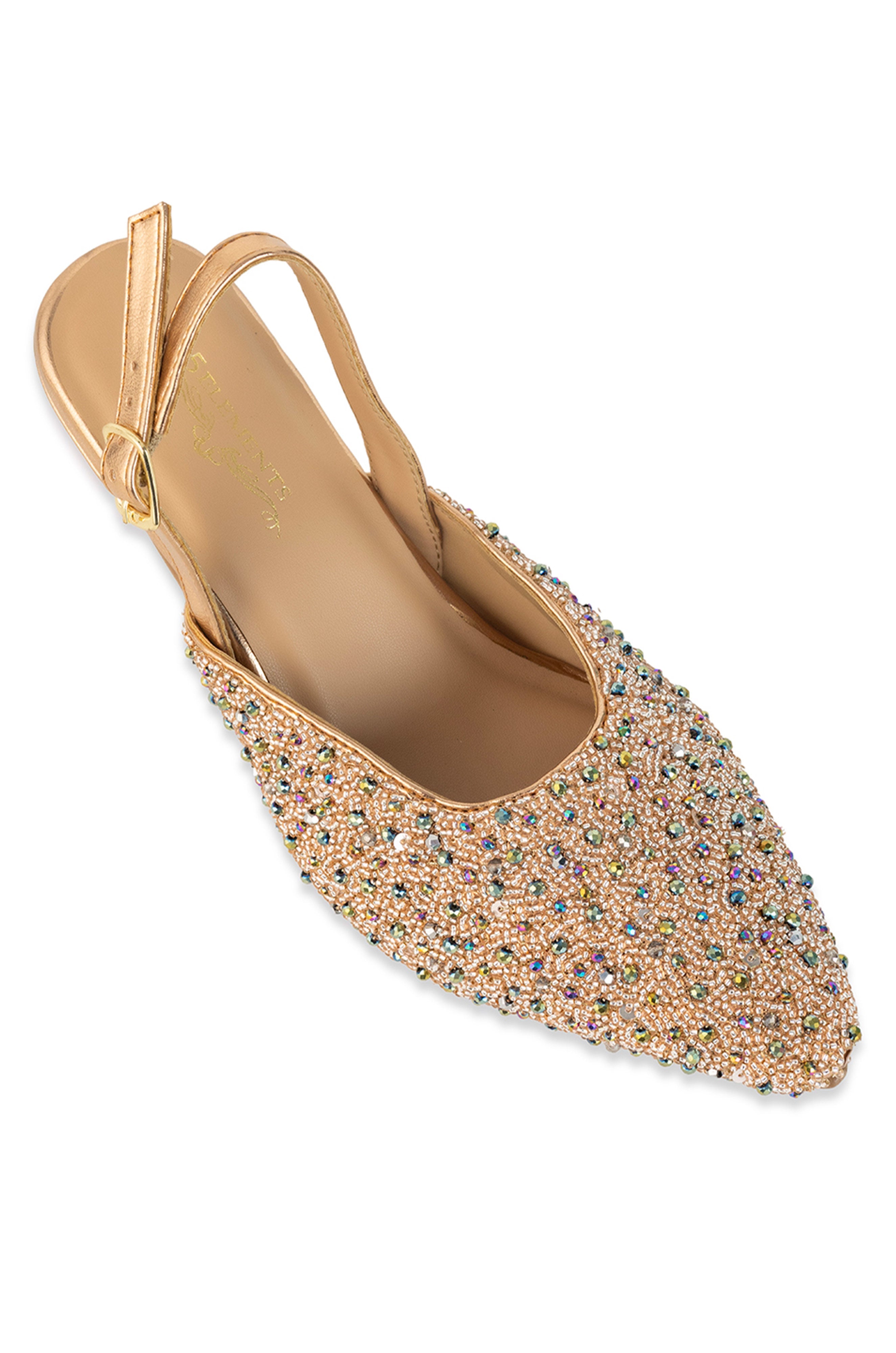 Nainika (Heel)